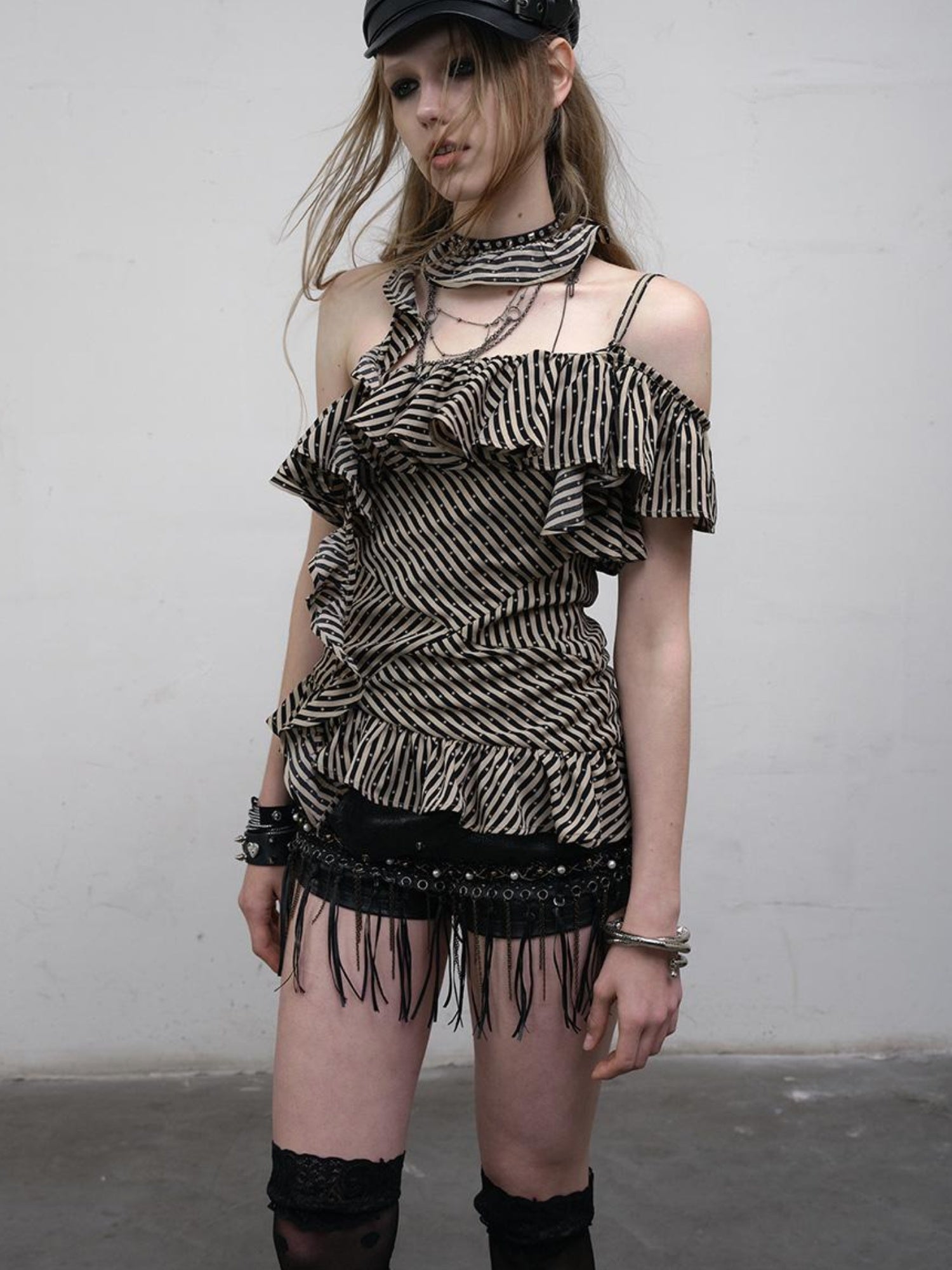 NO ROMANCE Punk Striped Asymmetrical Off-Shoulder Lace Trim Vest Top