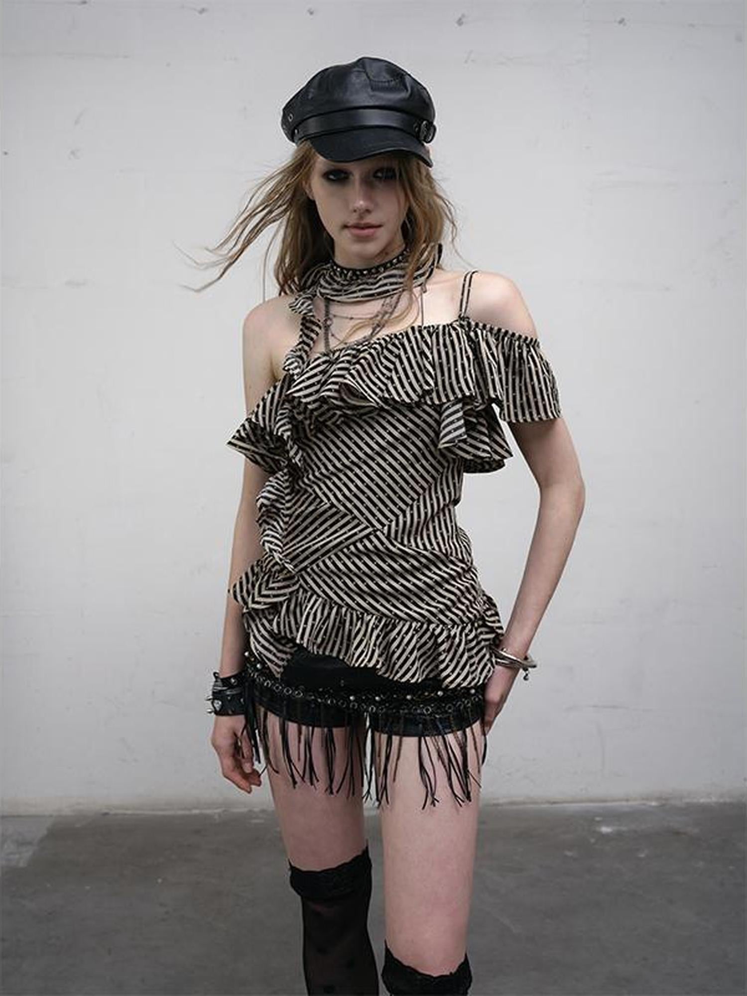 NO ROMANCE Punk Striped Asymmetrical Off-Shoulder Lace Trim Vest Top