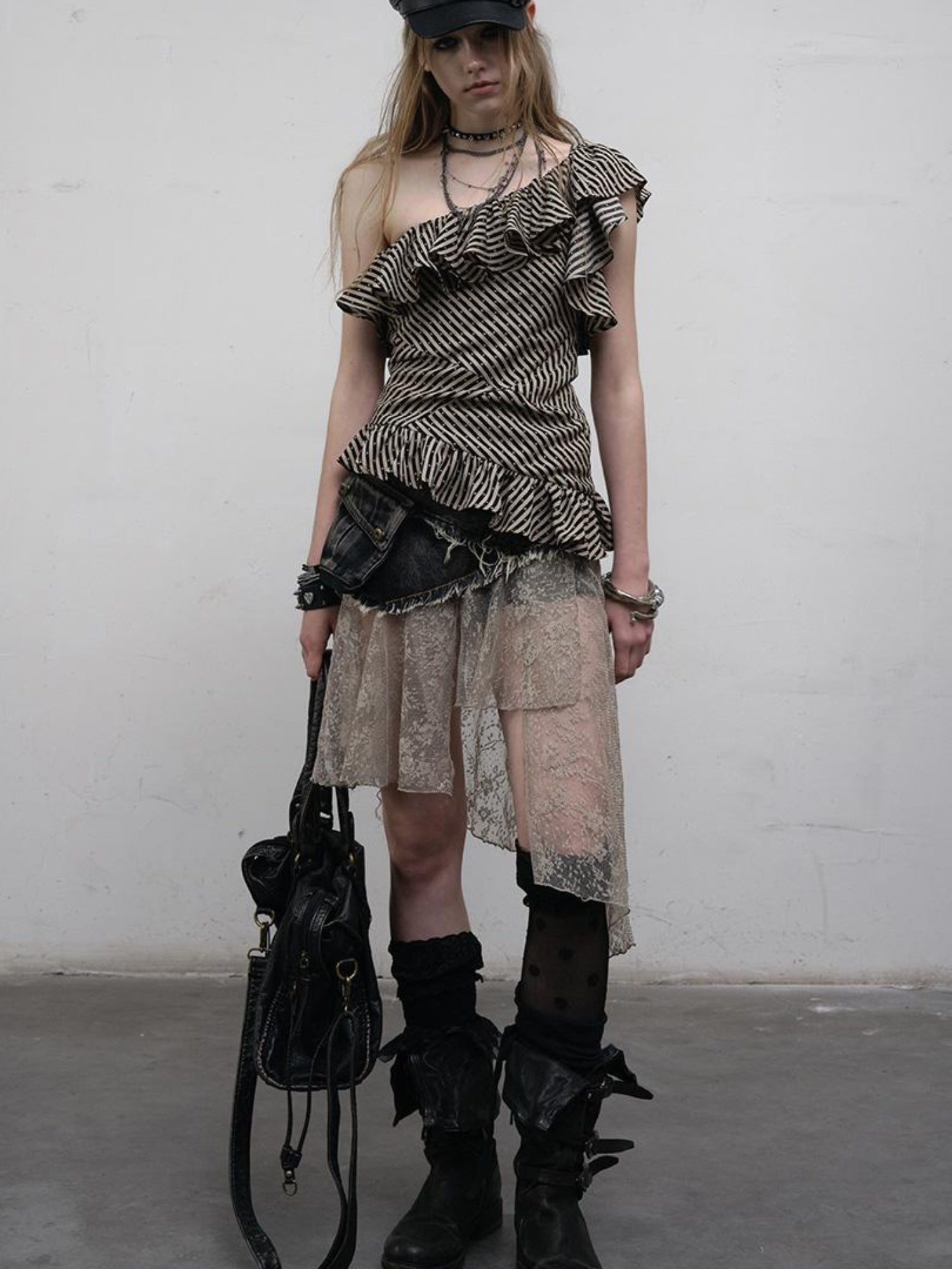 NO ROMANCE Punk Striped Asymmetrical Off-Shoulder Lace Trim Vest Top