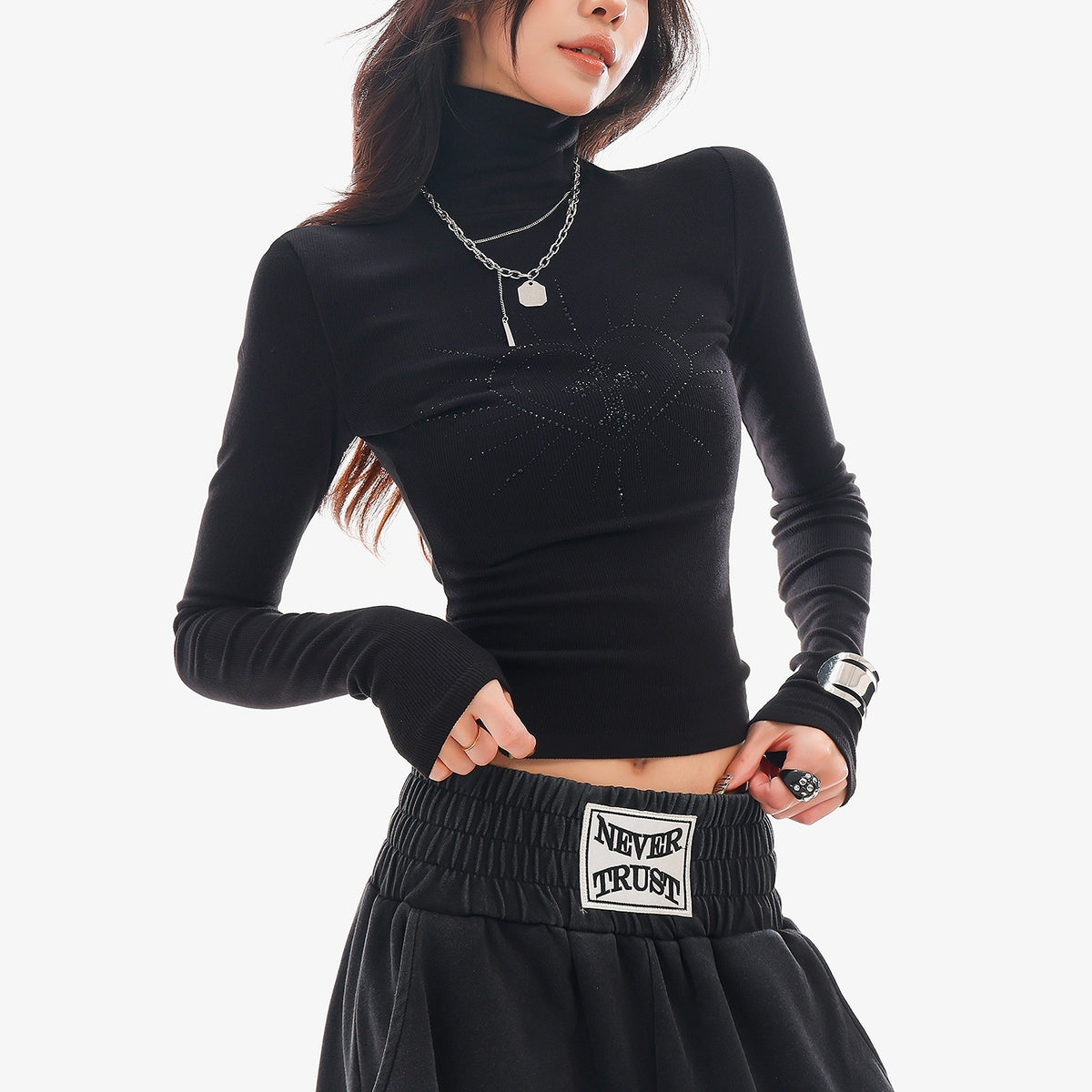 QIUQIU_STUDIO_Black_Rhinestone_High_Neck_Slim_Fit_Women&