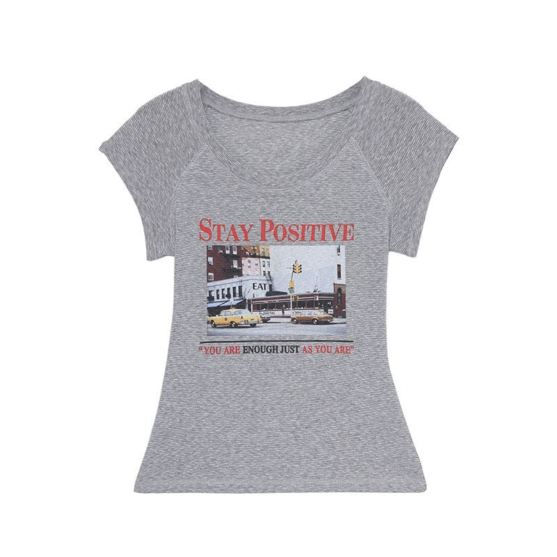 QIUQIU_STUDIO_Creative_Letter_Print_Round_Neck_Cropped_Women&