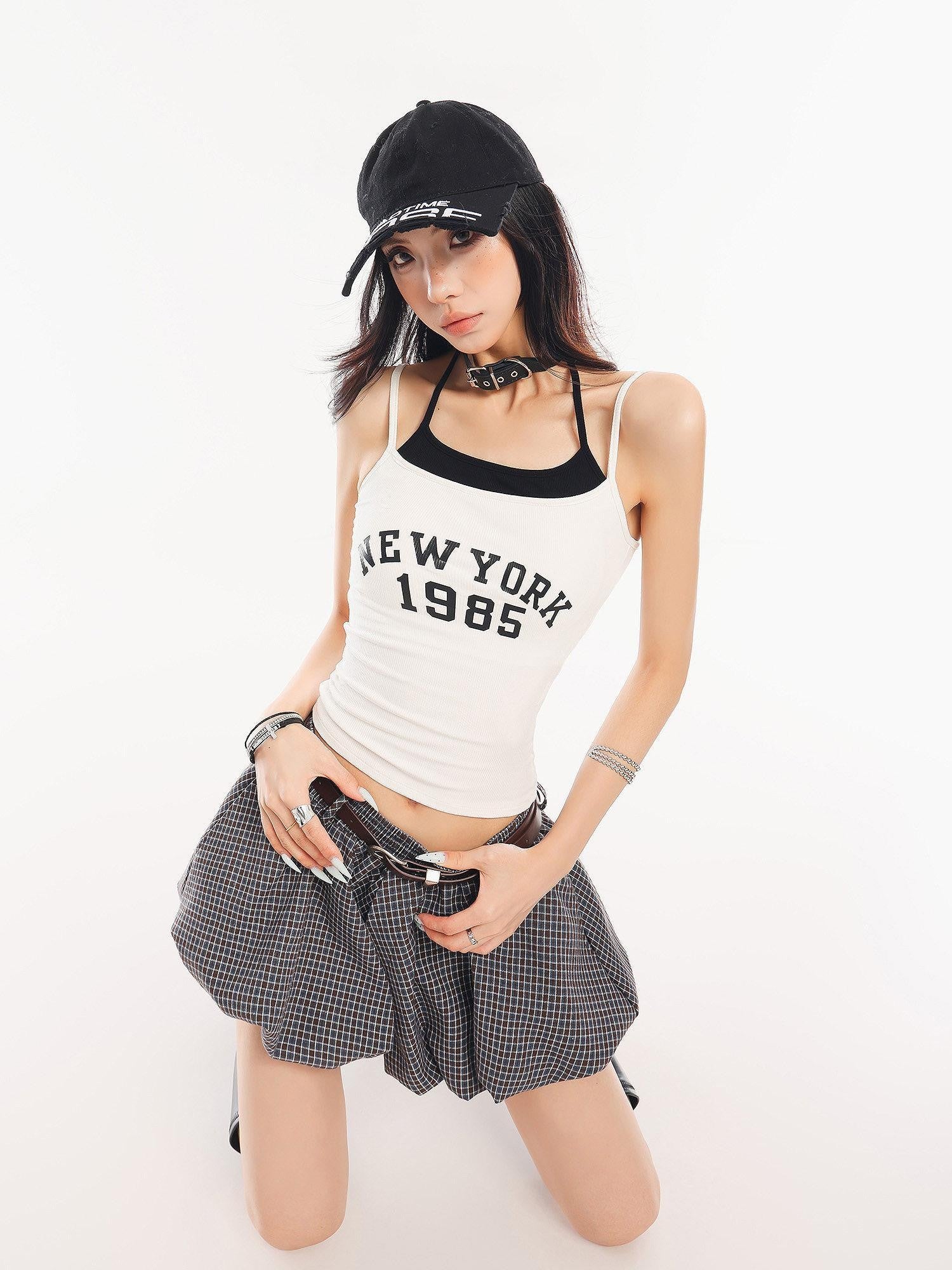 QIUQIU STUDIO Cropped Letter Print Padded Slim Fit Casual Women&