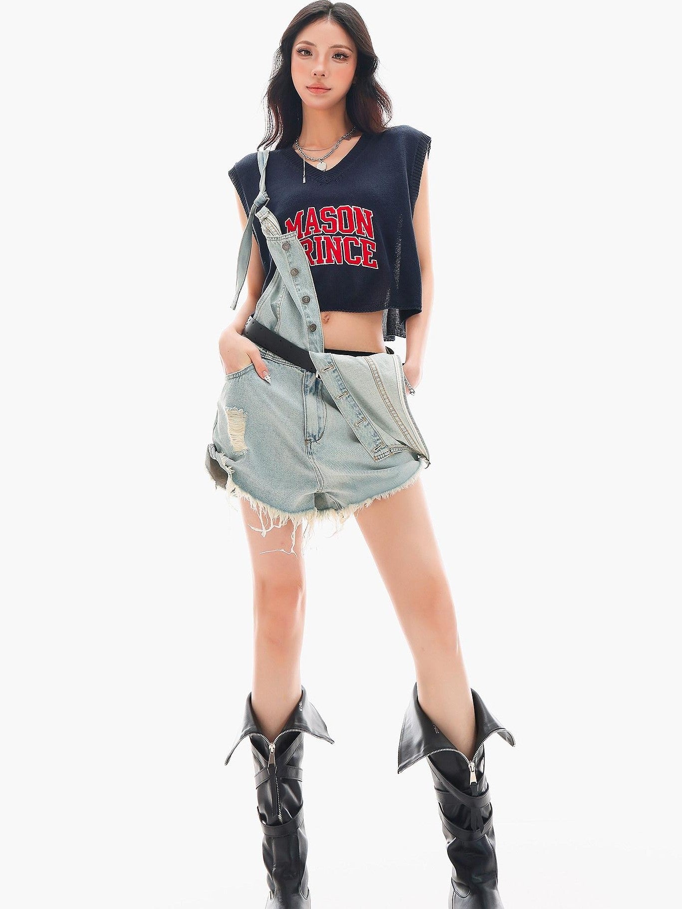 QIUQIU STUDIO Cropped V-neck Letter Print Knitted Sexy Loose Women&