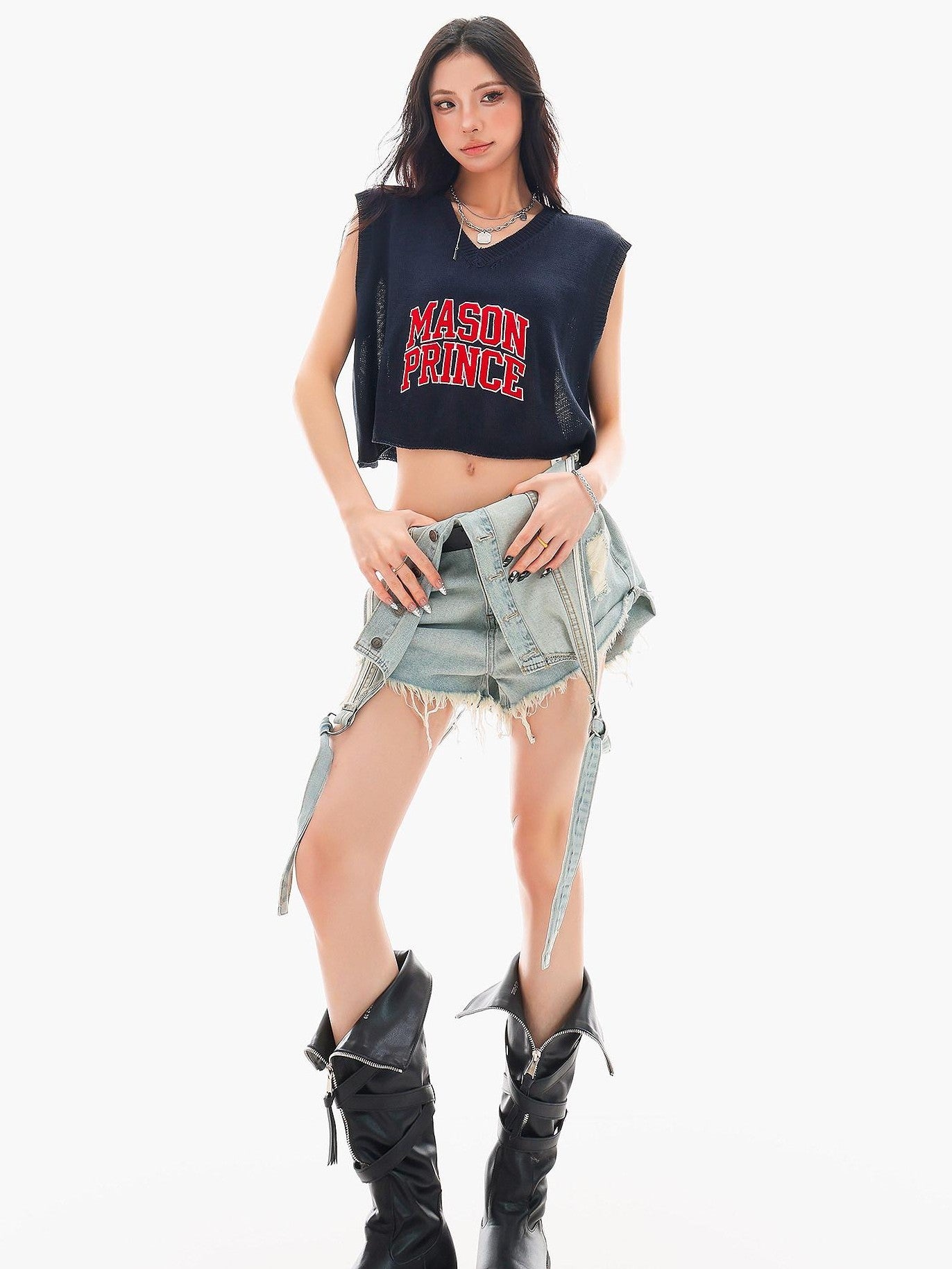 QIUQIU STUDIO Cropped V-neck Letter Print Knitted Sexy Loose Women&