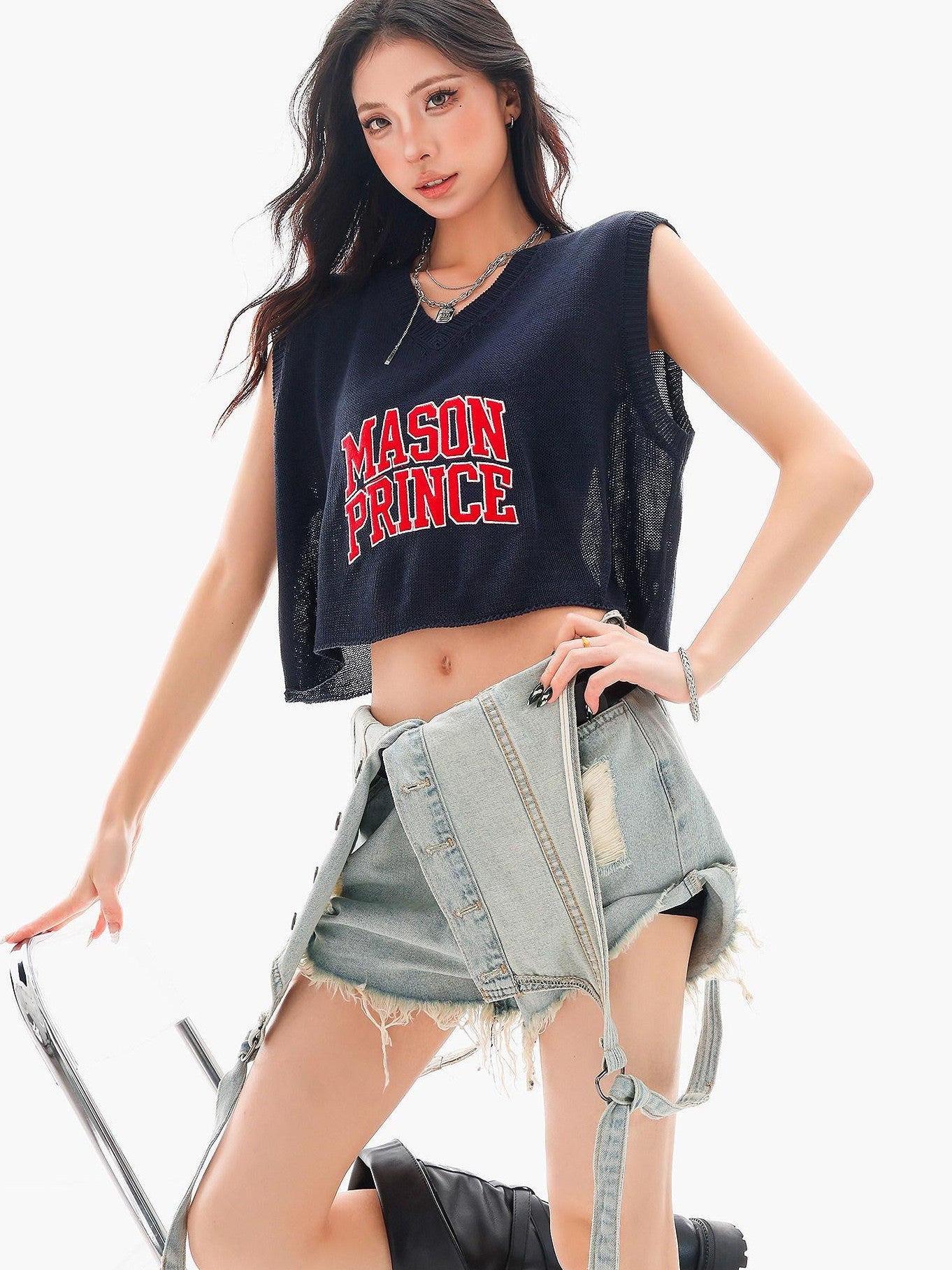 QIUQIU STUDIO Cropped V-neck Letter Print Knitted Sexy Loose Women&