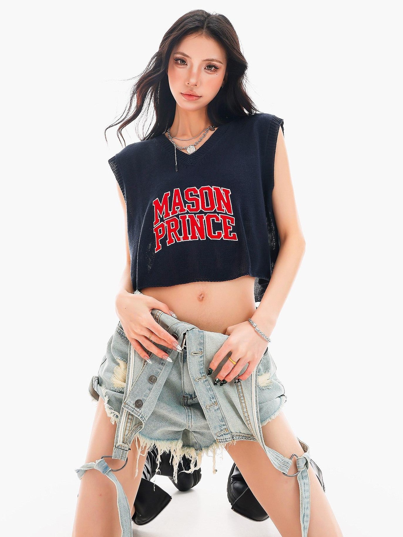 QIUQIU STUDIO Cropped V-neck Letter Print Knitted Sexy Loose Women&