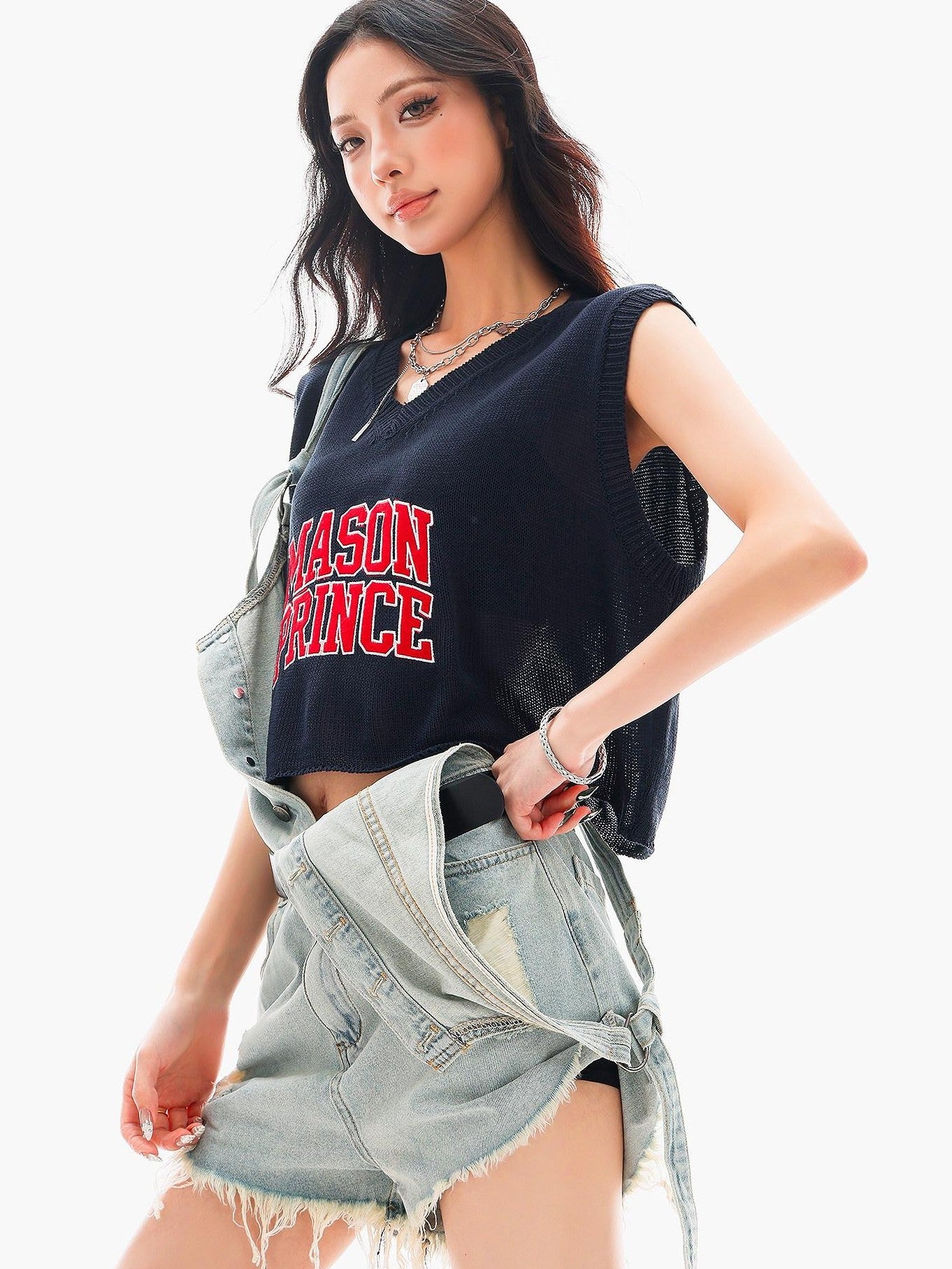 QIUQIU STUDIO Cropped V-neck Letter Print Knitted Sexy Loose Women&