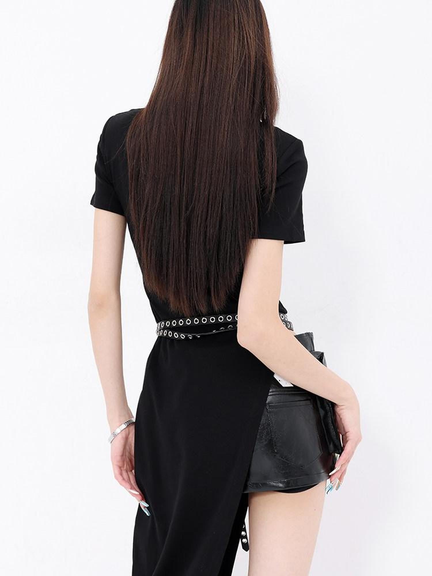 QIUQIU STUDIO Elegant Round Neck Side Slit Waist Cinching Slim Fit Women&