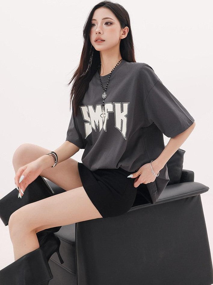 QIUQIU STUDIO Gray White Black Letter Print Drop Shoulder Women&
