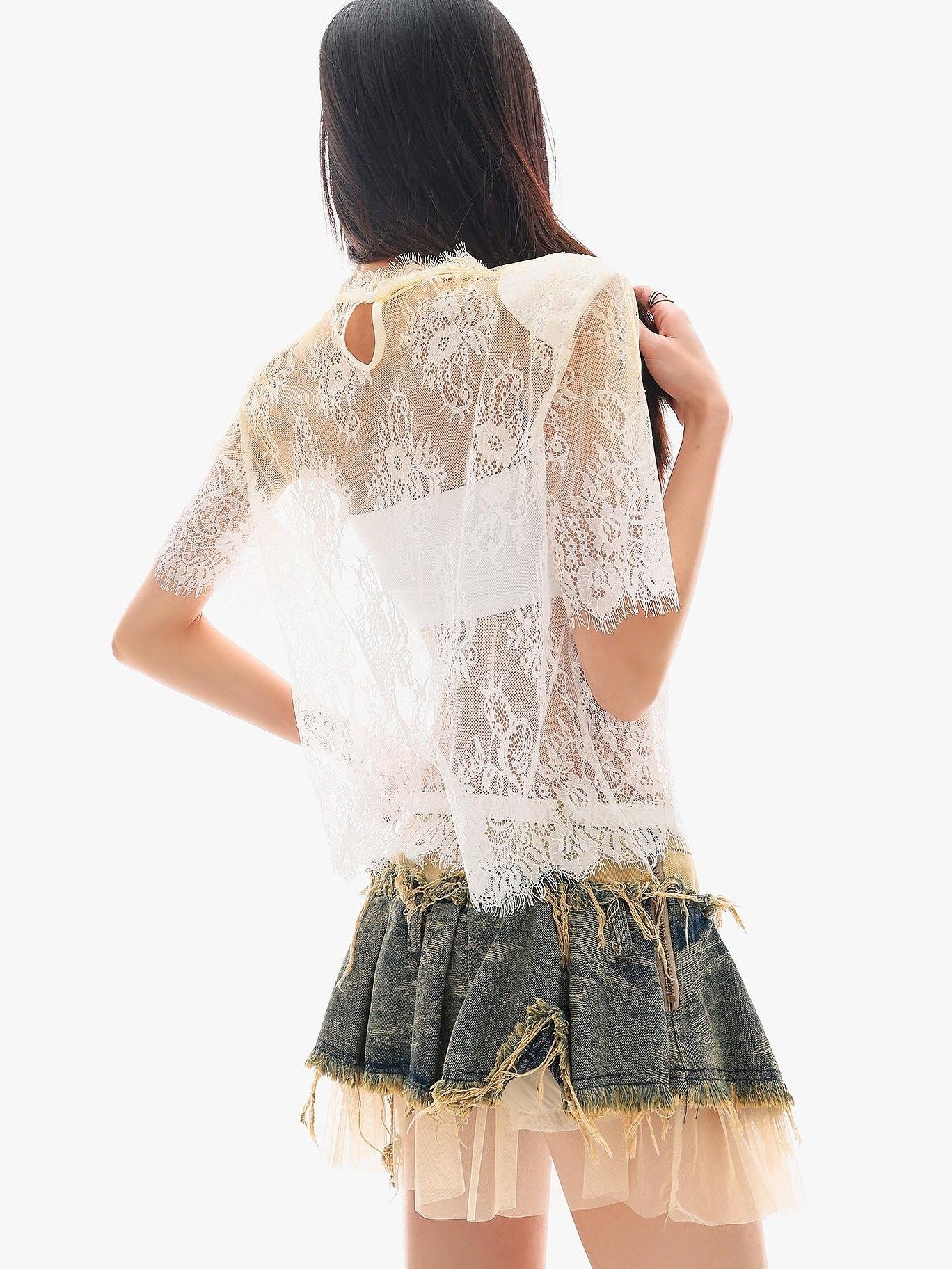 QIUQIU STUDIO Lace Trim Cutout Sheer Slim Fit Women&