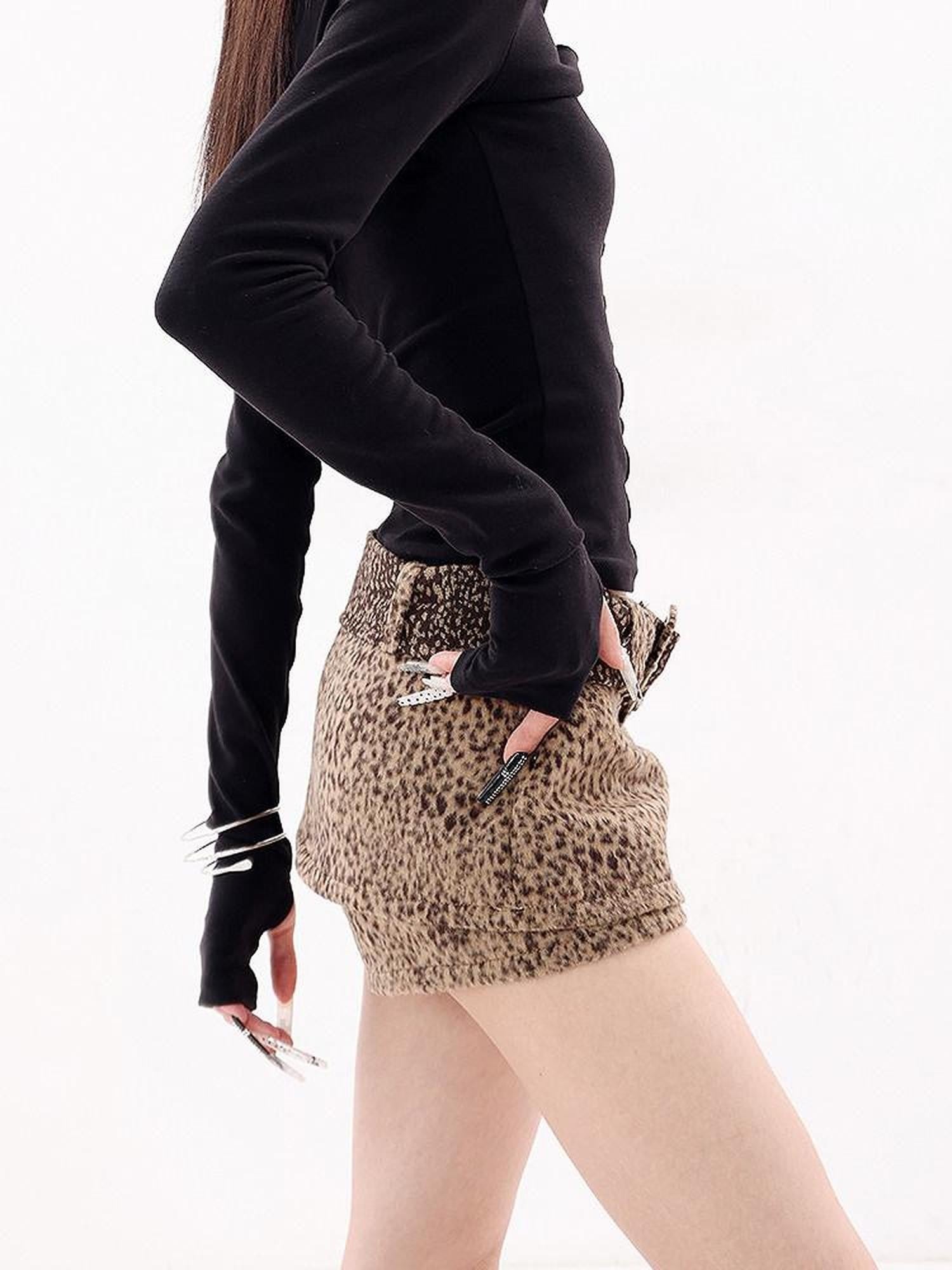 QIUQIU STUDIO Leopard Print Vintage Slim Fit Wide Waistband Women&