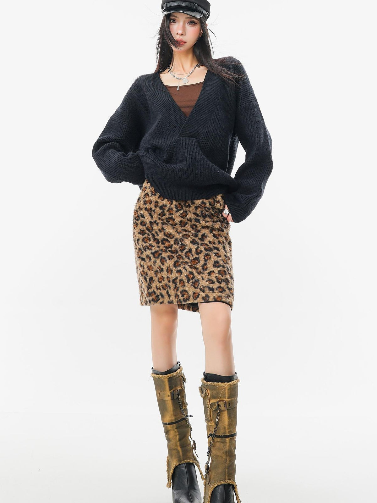 QIUQIU STUDIO Loose Fit Deep V-neck Drop Shoulder Button Knit Women&
