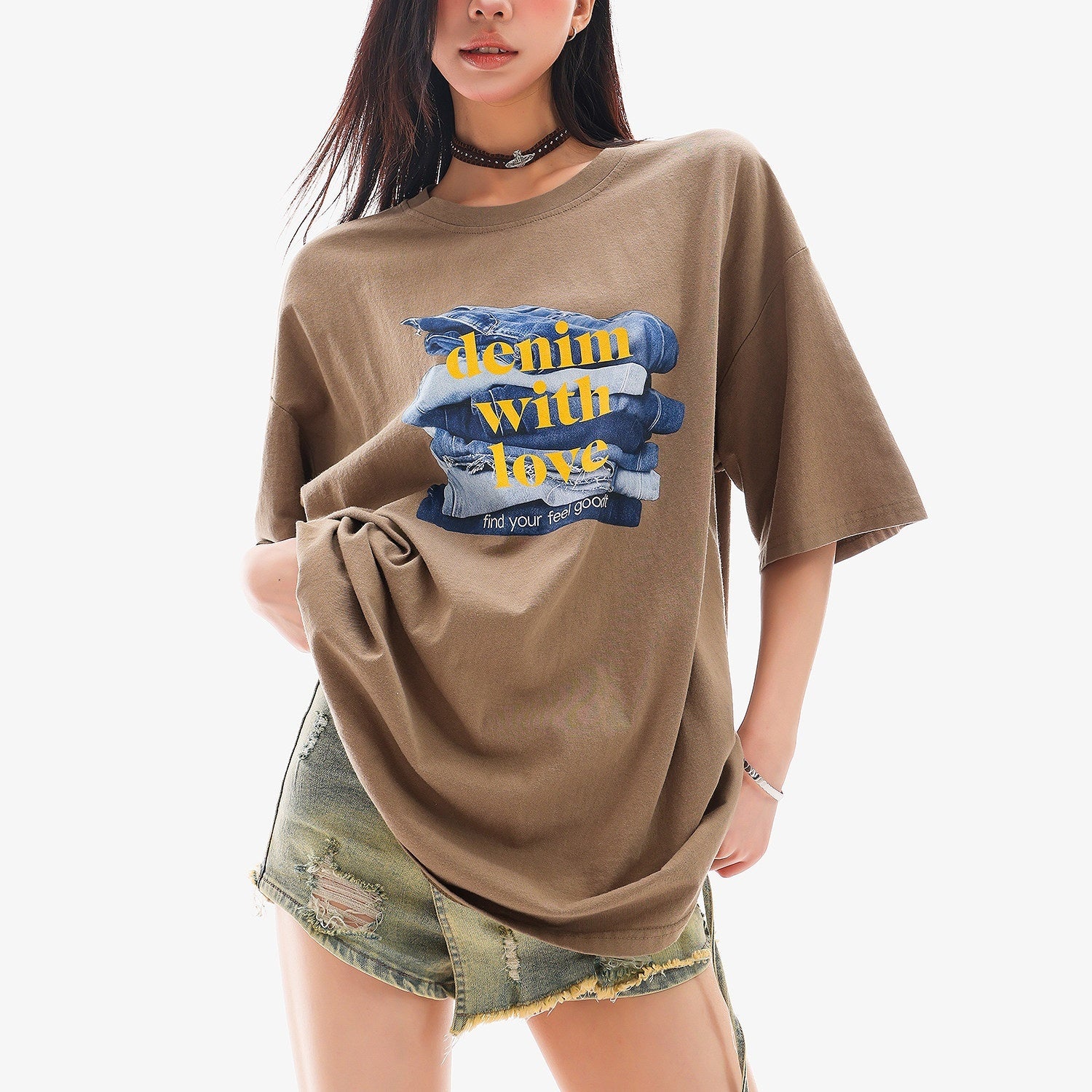 QIUQIU_STUDIO_Mocha_Gray_American_Letter_Print_Round_Neck_Women&