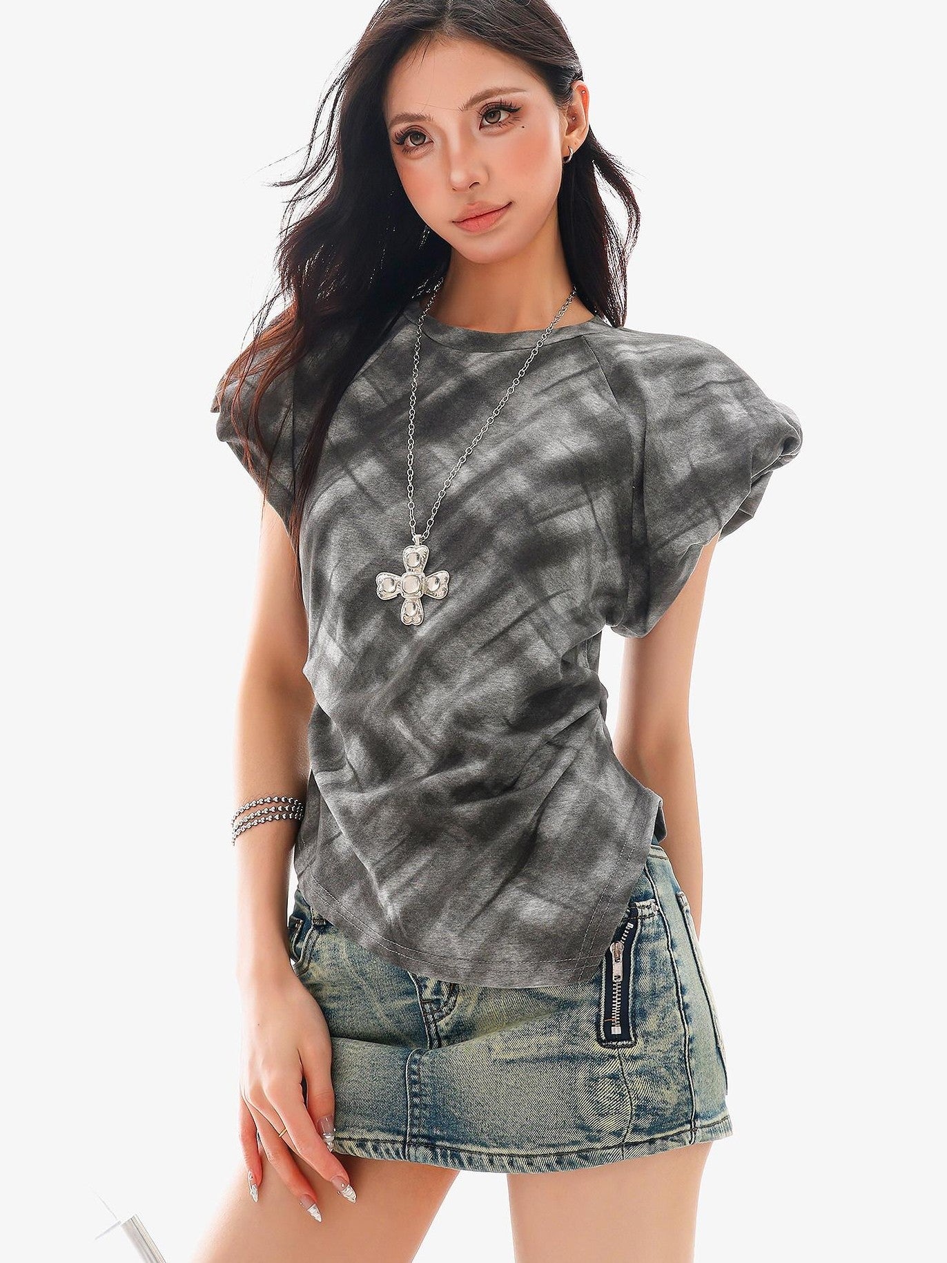QIUQIU STUDIO Plaid Irregular Hem Ruched Puff Sleeve Crew Neck Women&