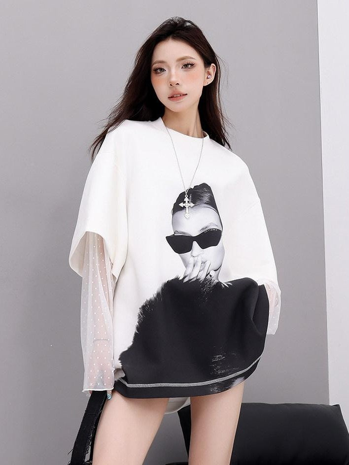 QIUQIU STUDIO Portrait Print Lace Splice Round Neck Long Sleeve Women&