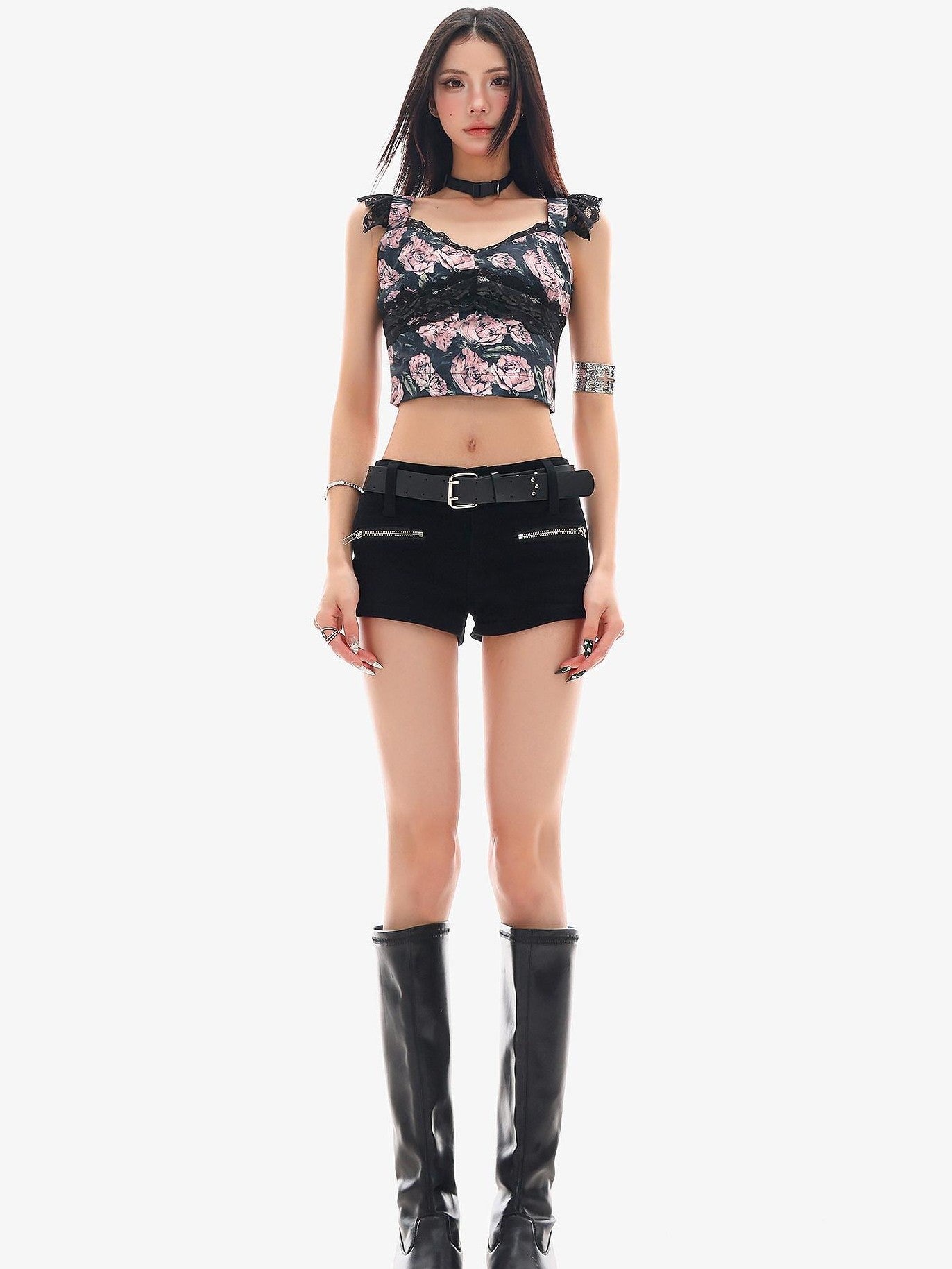 QIUQIU STUDIO Rose Print Lace Trim Navel Baring Short Cropped Slim Fit Women&