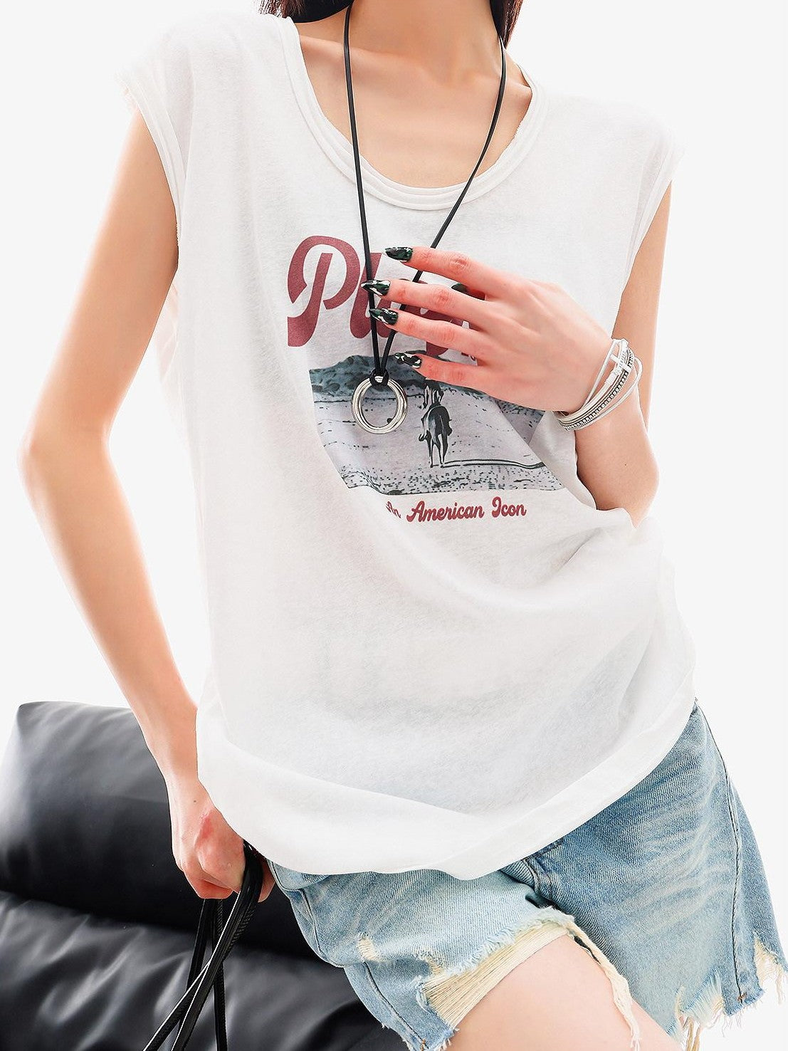 QIUQIU STUDIO White Distressed Letter Print U Neck Loose Casual Women&