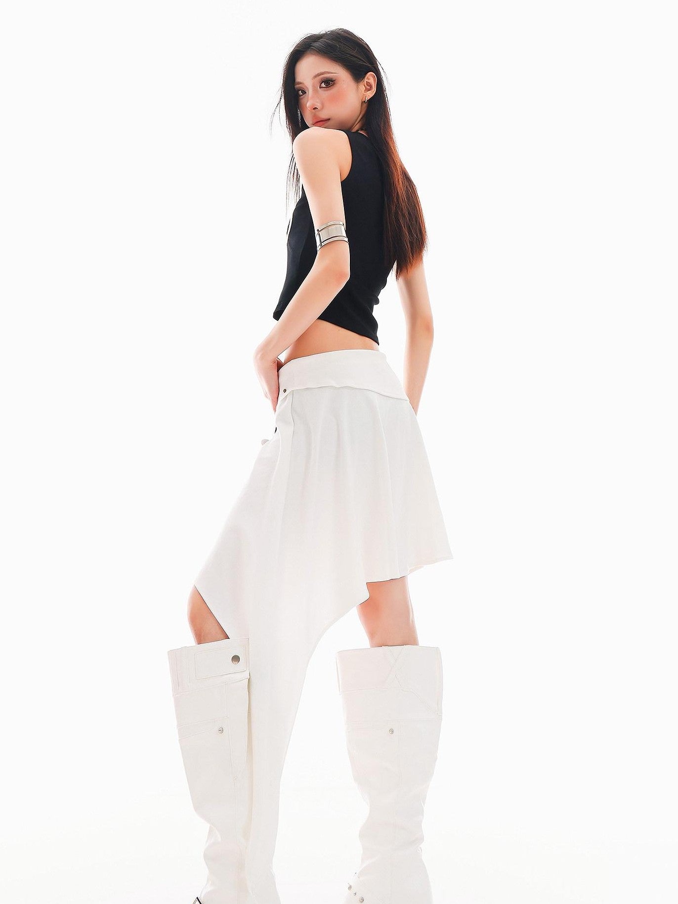 QIUQIU STUDIO White Letter Print Asymmetric Hem Women&