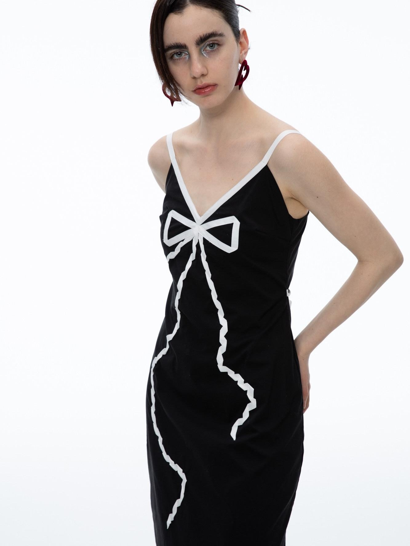QUORRA S CHORD Black Bow V-neck Spaghetti Strap Women&