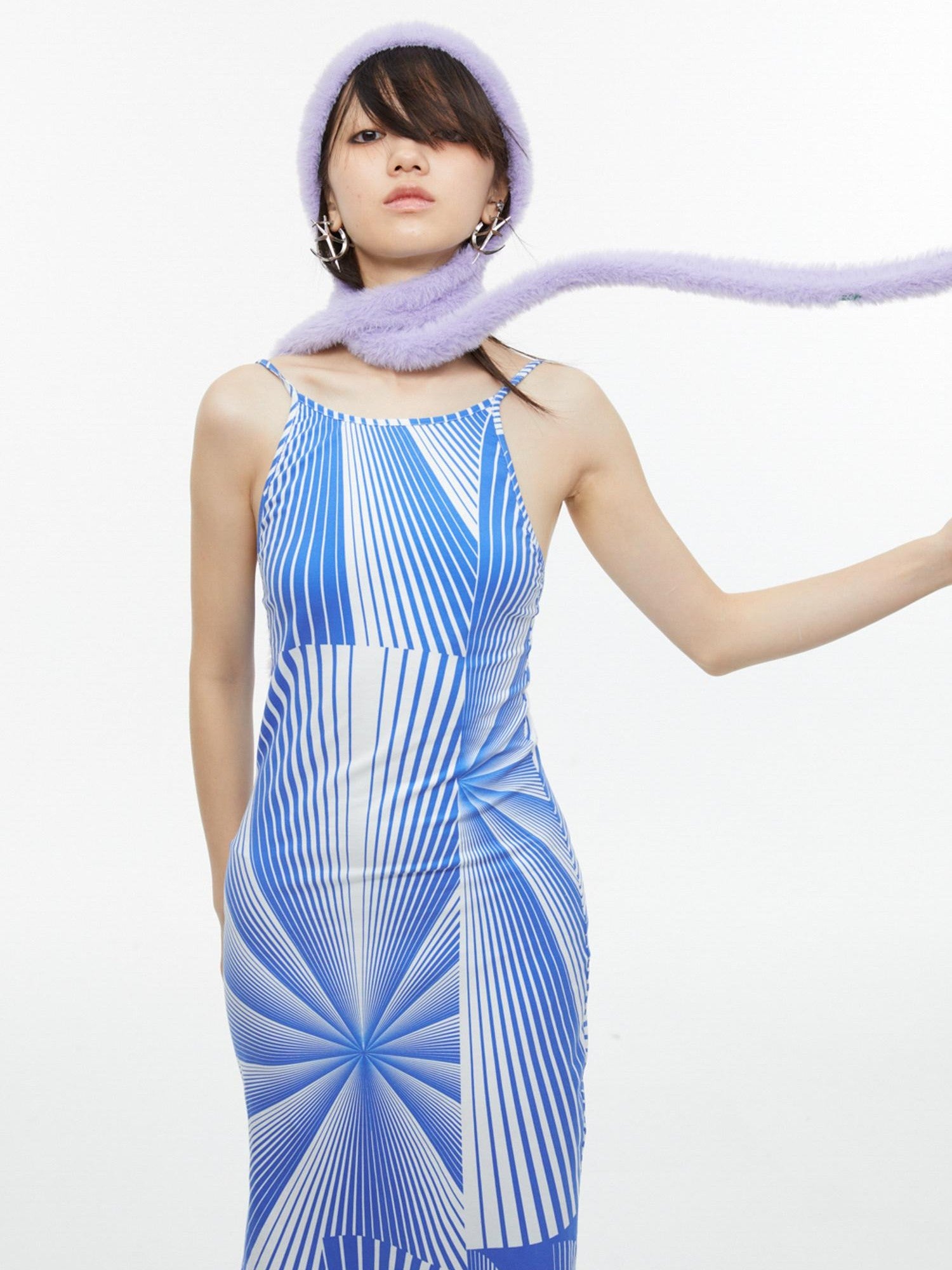 QUORRA S CHORD Blue Fan Shaped Psychedelic Print Backless Slit Women&