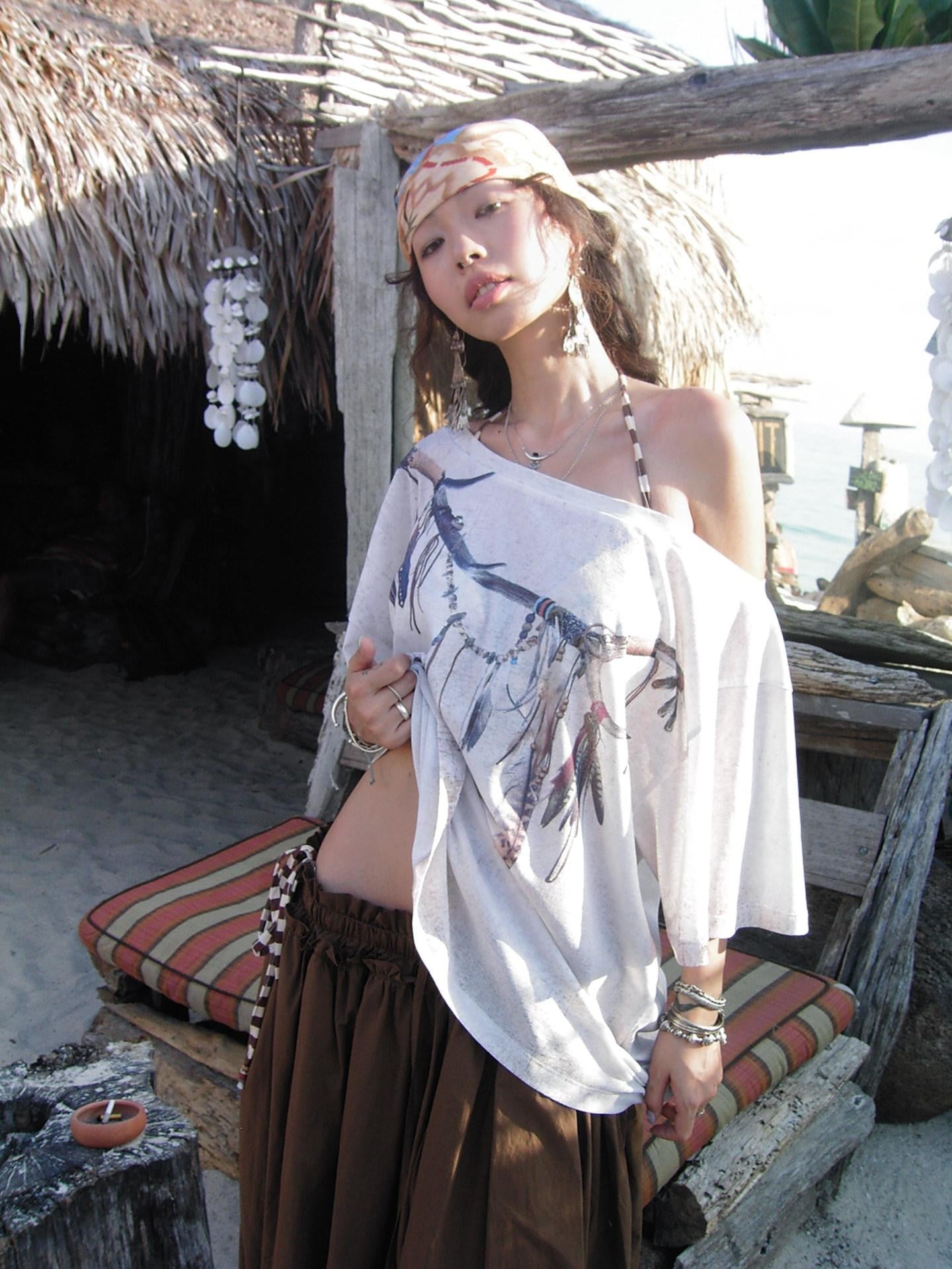 QUORRA S CHORD Distressed Vintage Feather Print Loose Drapey Women&