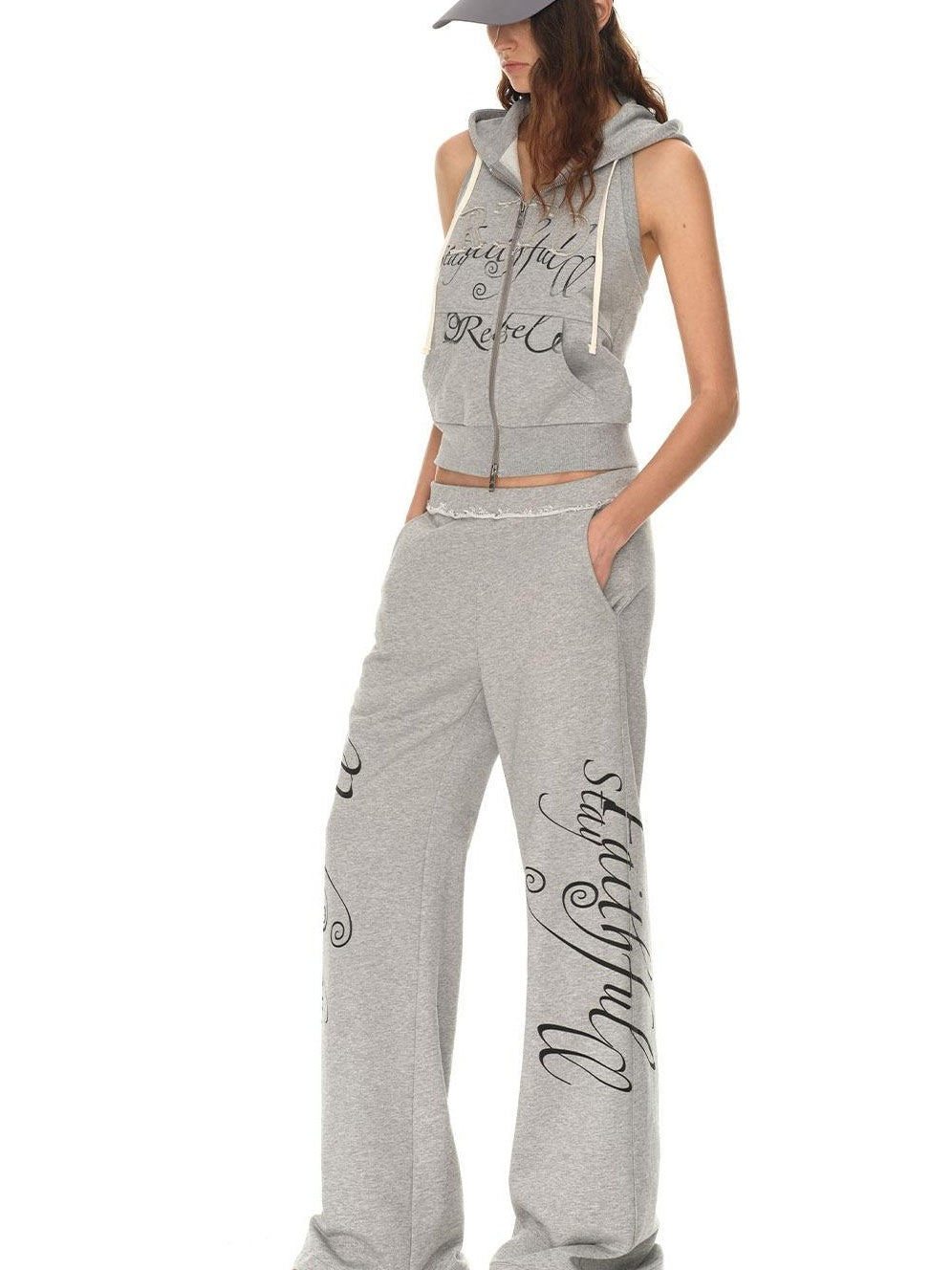 RUN TO THE FUTURE 3D Embellished Letter Print Straight Fit Sleeveless Zip Cotton Women Hoodies
