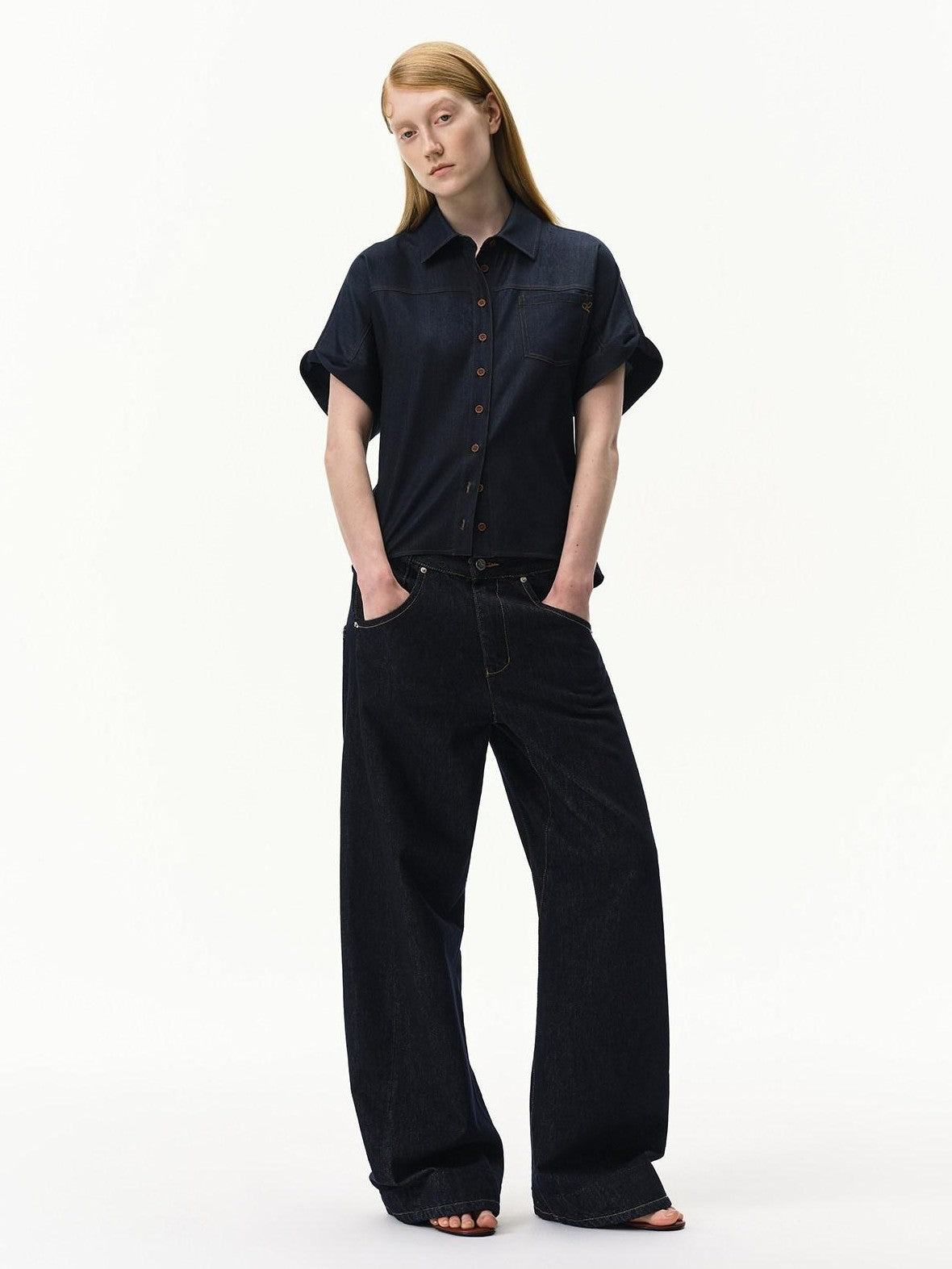 RUN TO THE FUTURE Blue Embroidered Bat Sleeve Collared Women&