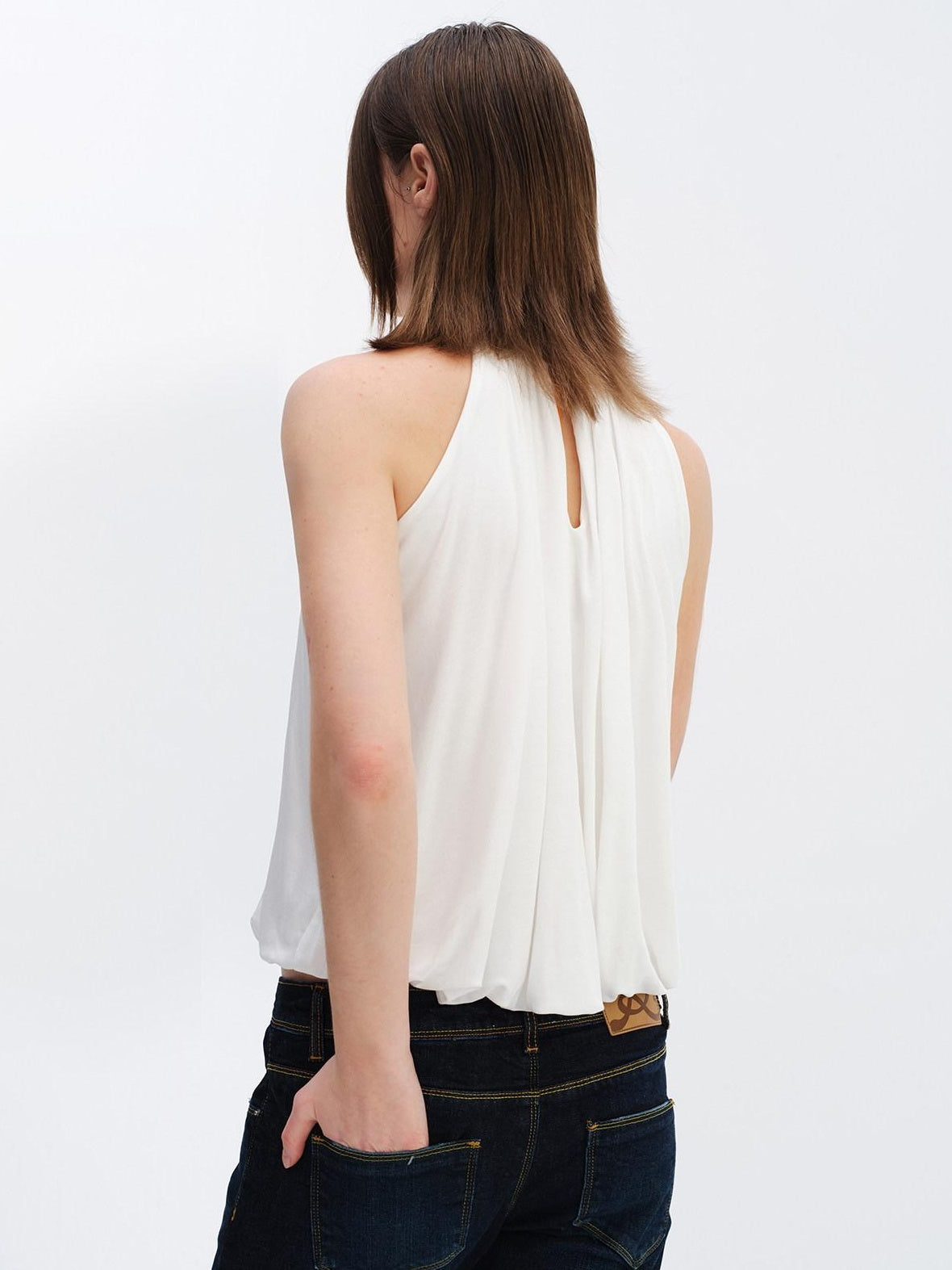 RUN TO THE FUTURE Breathable Lyocell Pleated Halter Loose Button Elastic Hem White Women Camisoles