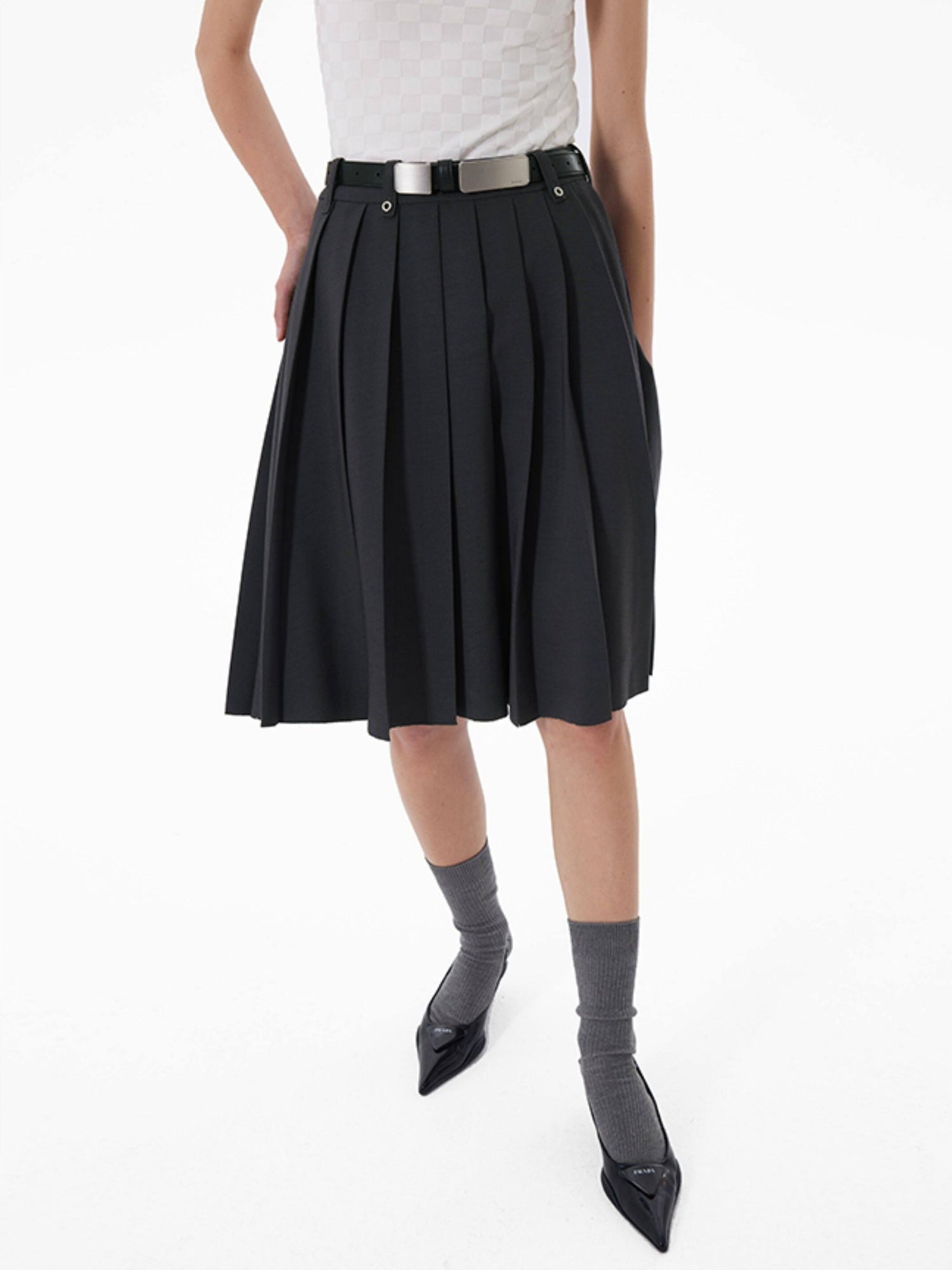 RUN TO THE FUTURE Breathable Pleated Korean Commuter A Line Mid Waist Women Gray Midi Skirts