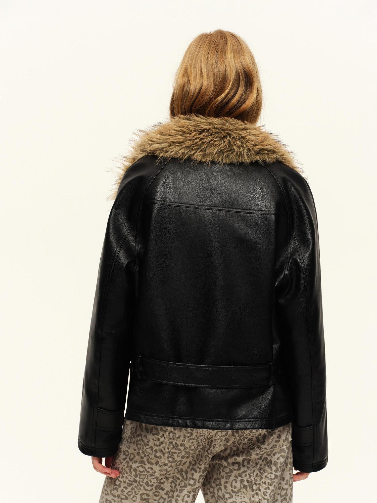 RUN TO THE FUTURE Cotton Filled Fur Collar Commuter Straight Fit Classic Black Puffer Jackets