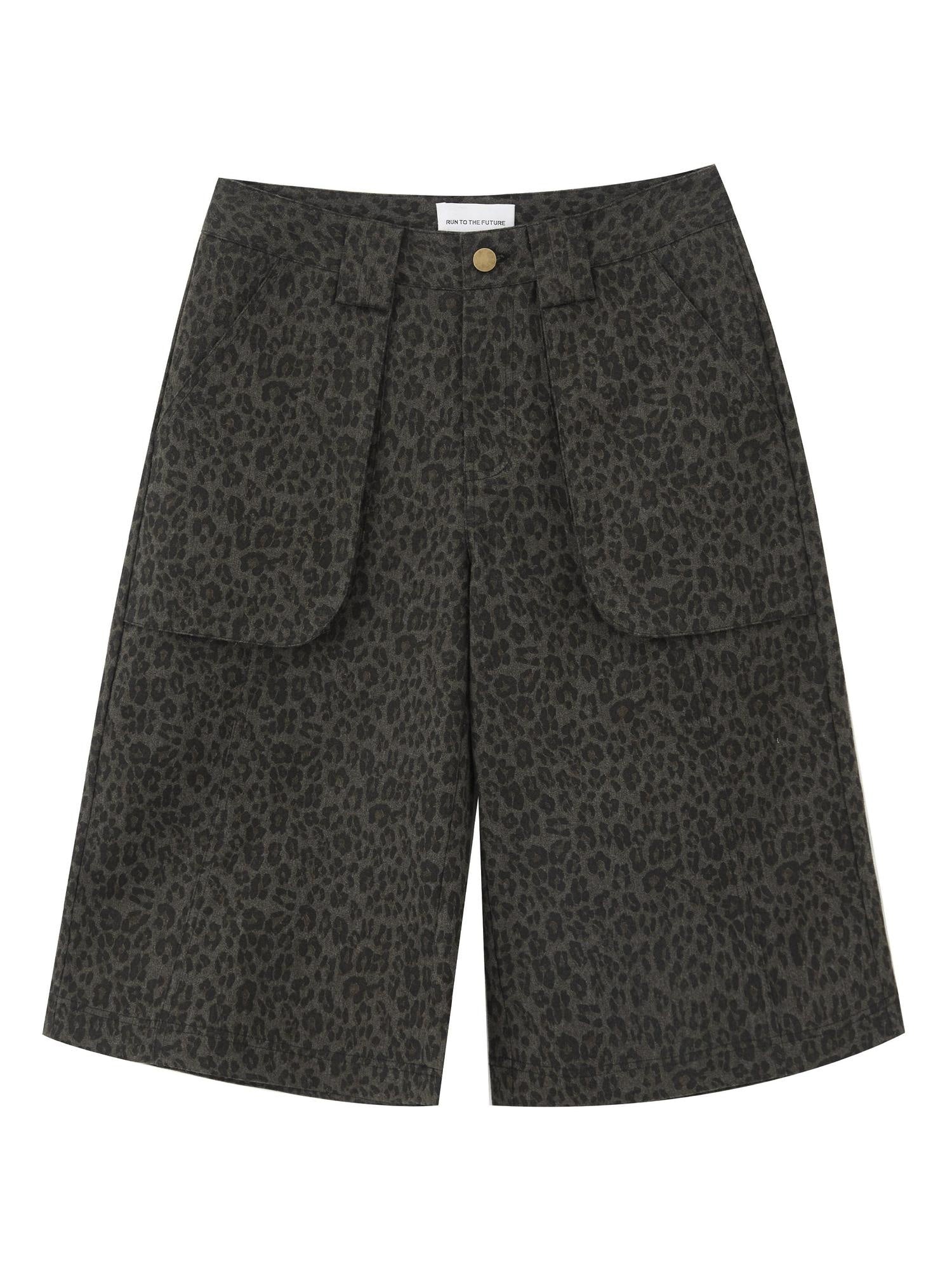 RUN TO THE FUTURE Cotton Leopard Minimalist Low Rise Pockets Women Pine Green Short Trousers
