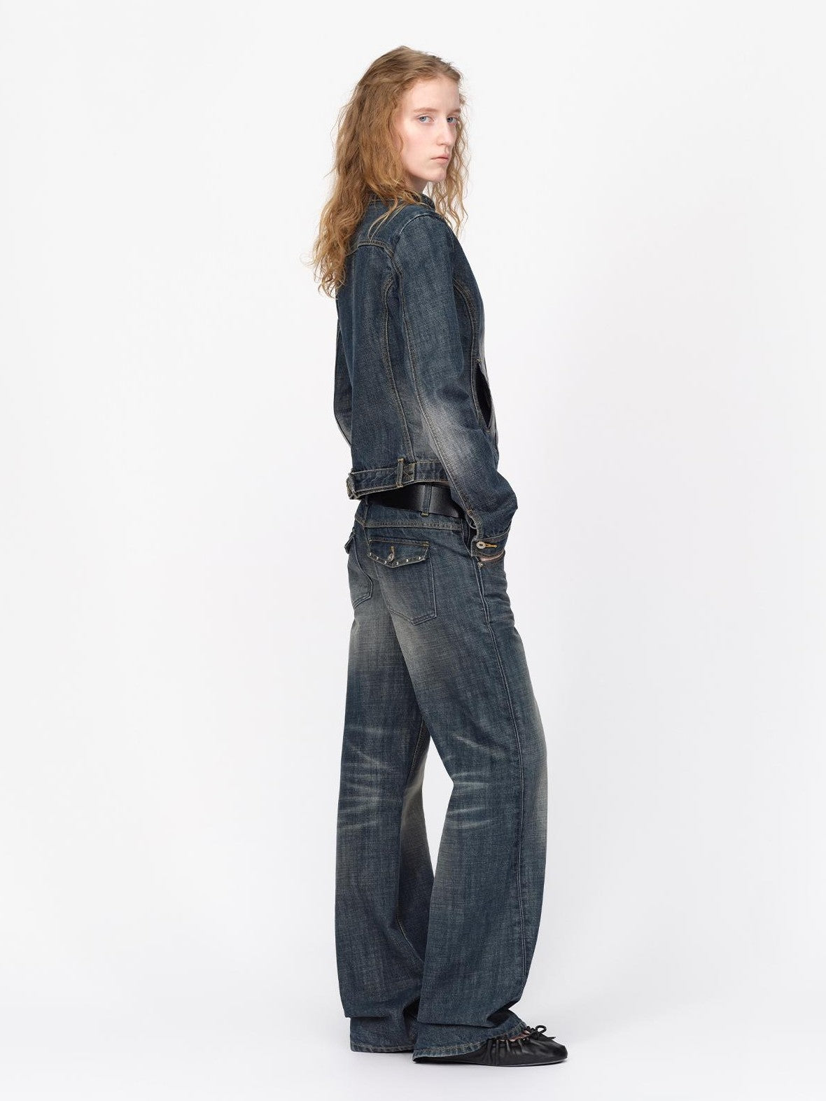 RUN TO THE FUTURE Low-rise Vintage Washed Cat Whisker Women&
