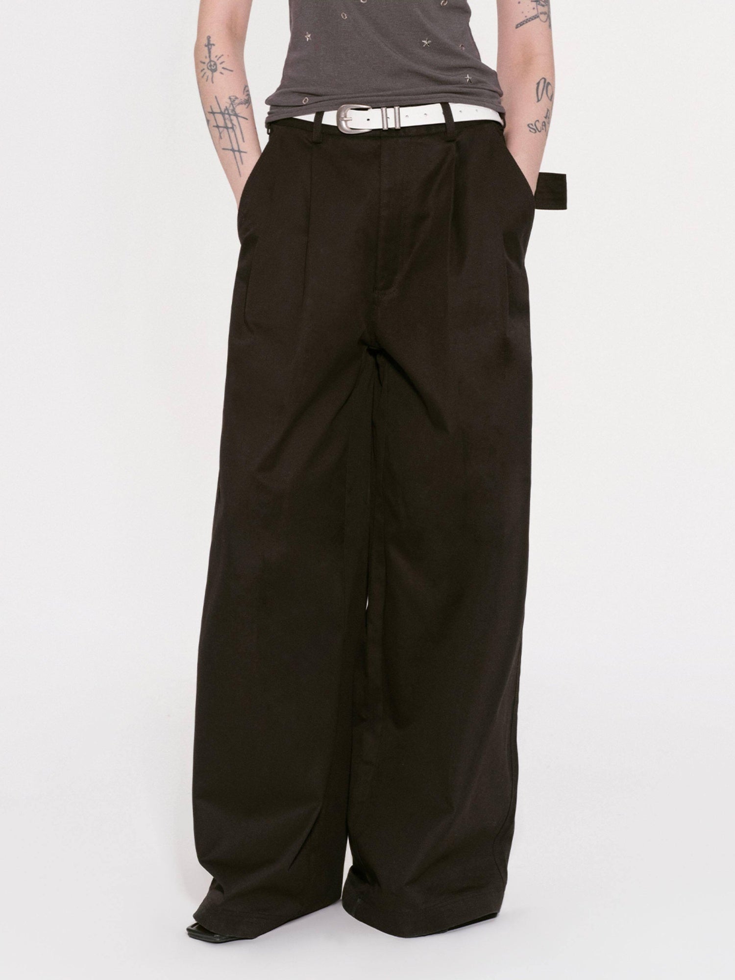 RUN TO THE FUTURE Pure Cotton Original Pleated Low Waist Pockets Women Khaki Black Wide-Leg Pants