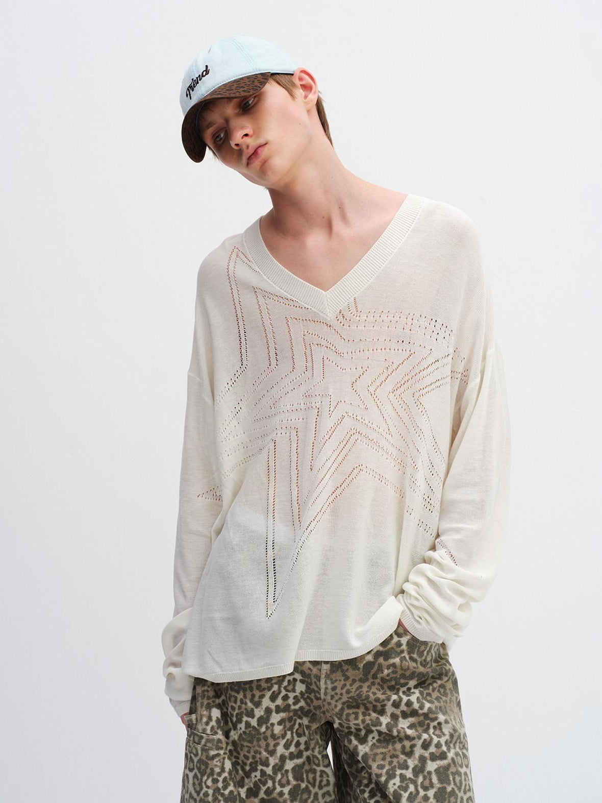 RUN TO THE FUTURE Soft Breathable Loose Crochet V-neck Women Star White Long Sleeve T-Shirts