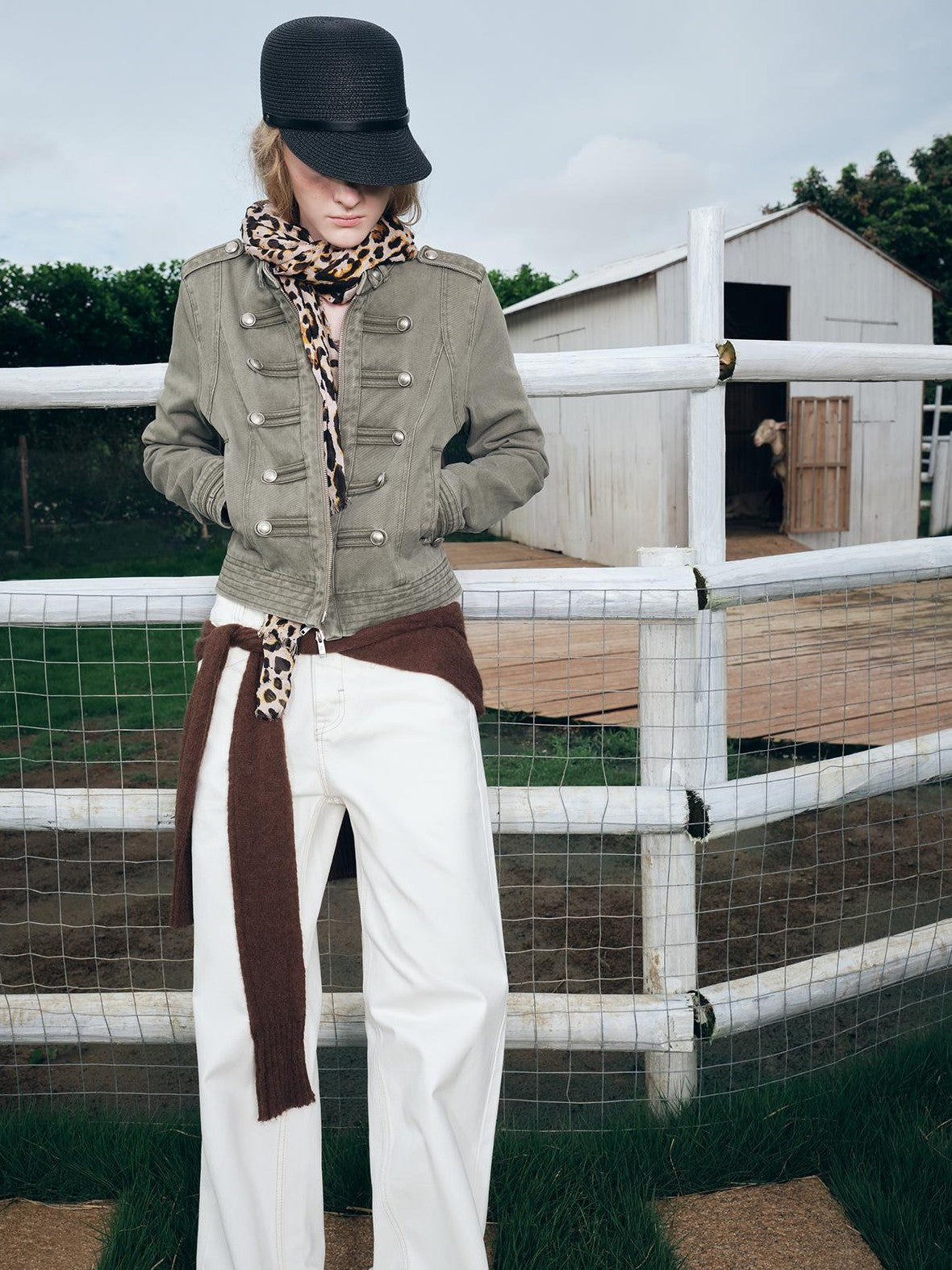 RUN TO THE FUTURE Vintage Washed Distressed Napoleon Women&