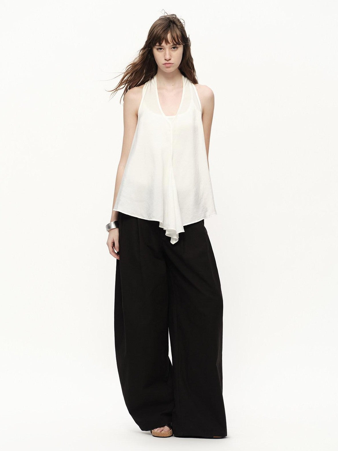 RUN TO THE FUTURE White Asymmetrical V-neck Loose Fit Women&
