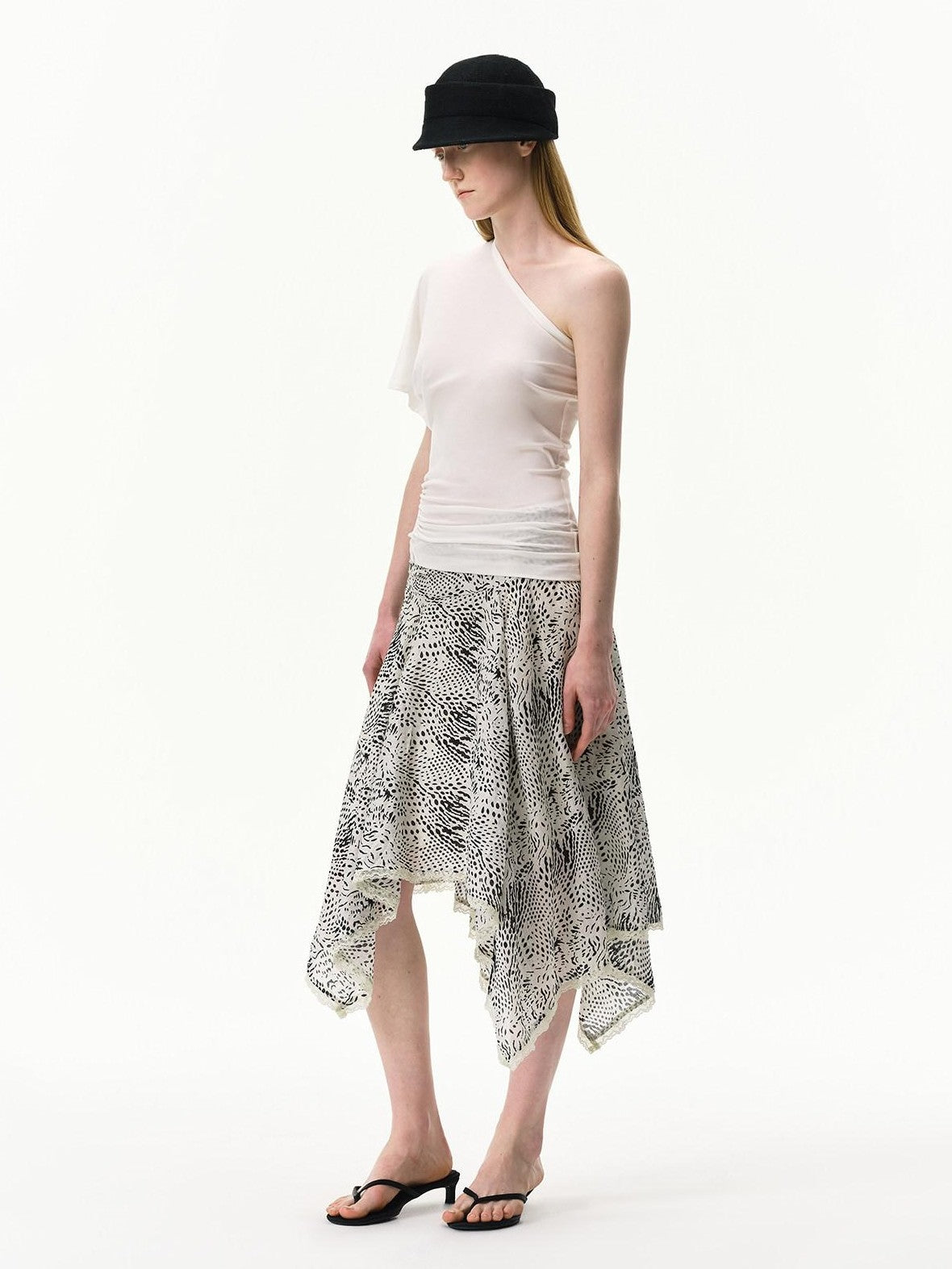 RUN TO THE FUTURE Zebra Print Irregular Lace Cool Touch Women&