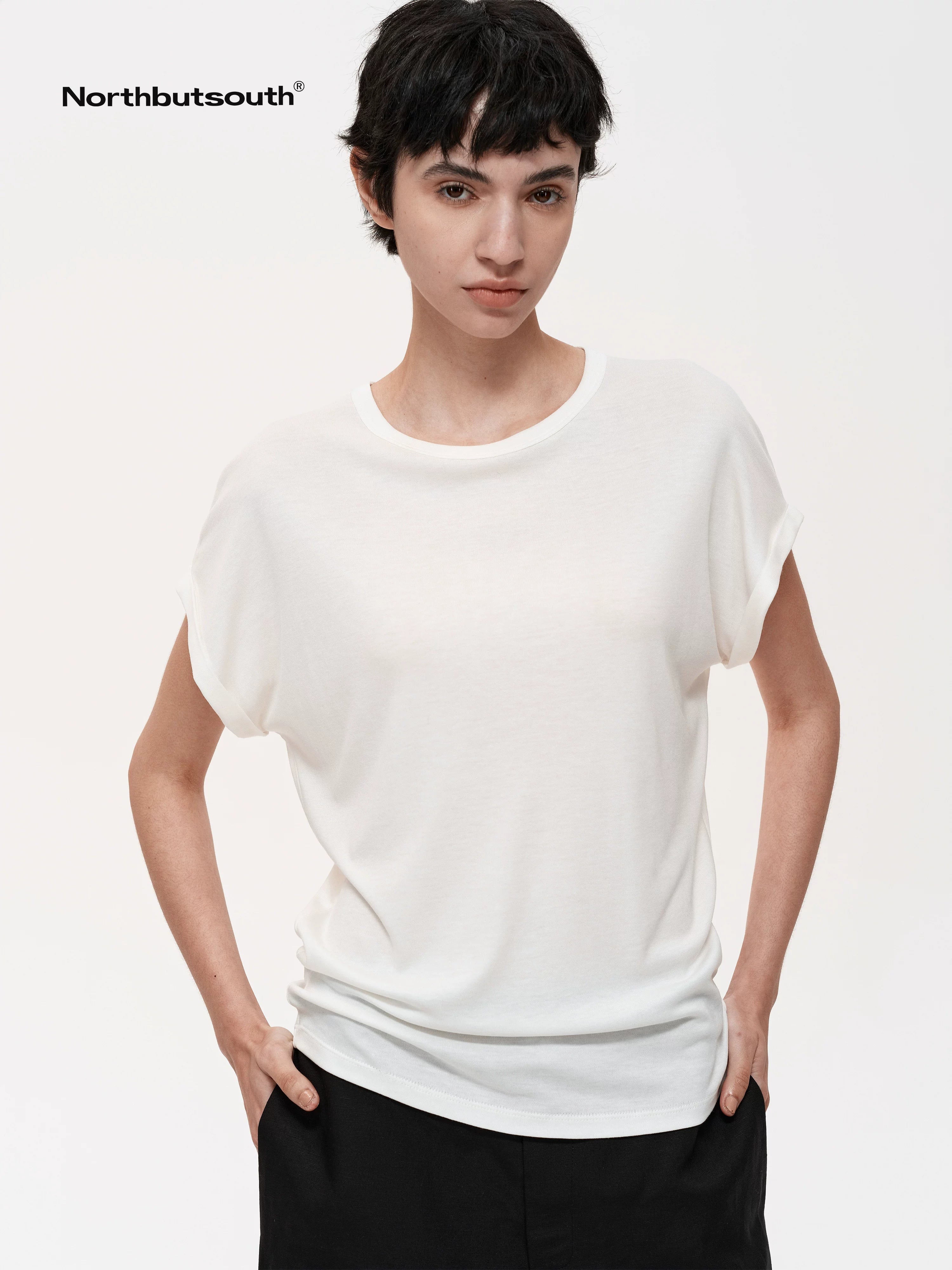 Raglan Batwing Sleeve Cropped Relaxed Fit T-Shirt