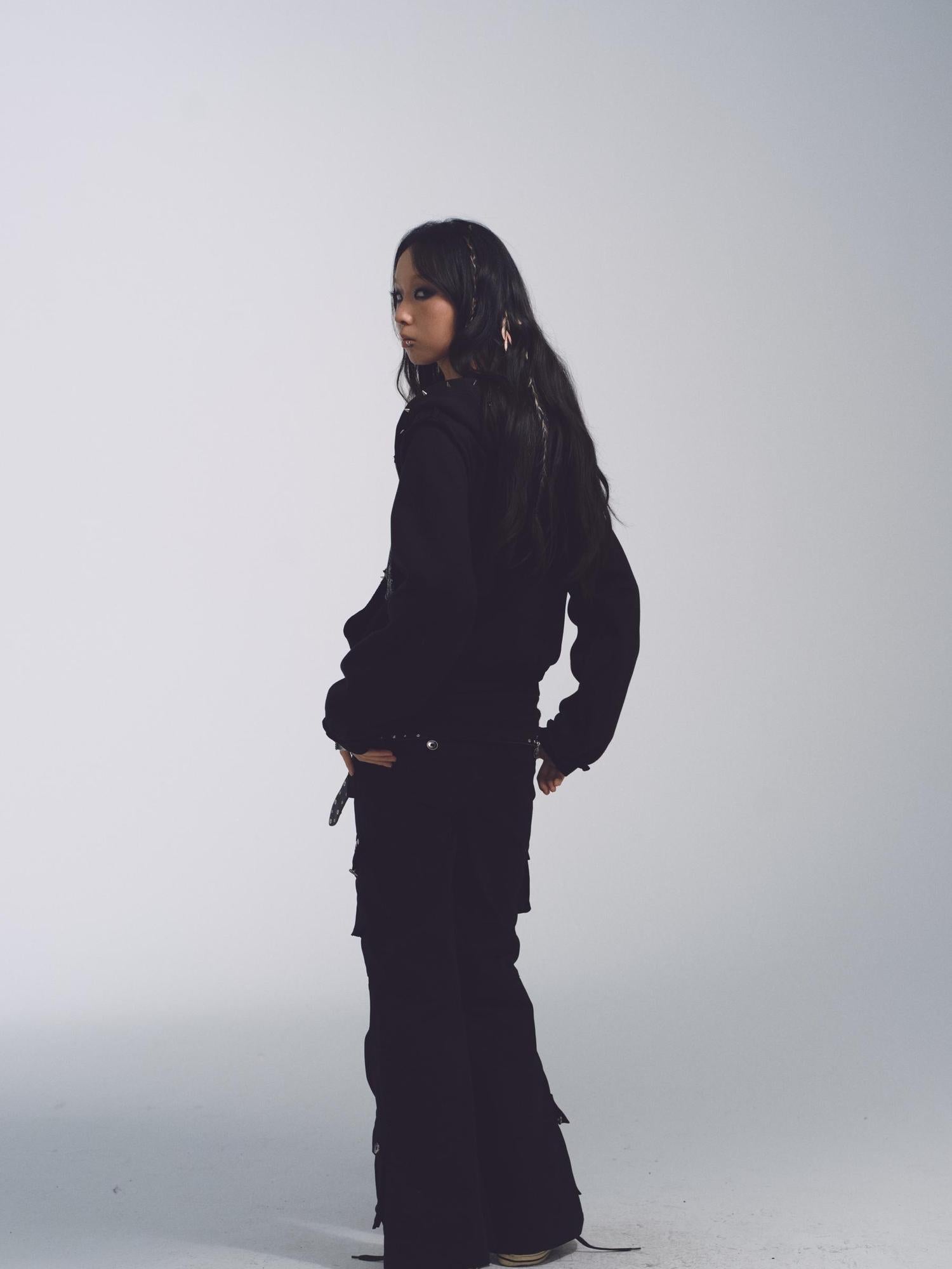 NONAME SPACE Raw Edge Fleece Lined Oversized Print Sweatshirt With Rivets
