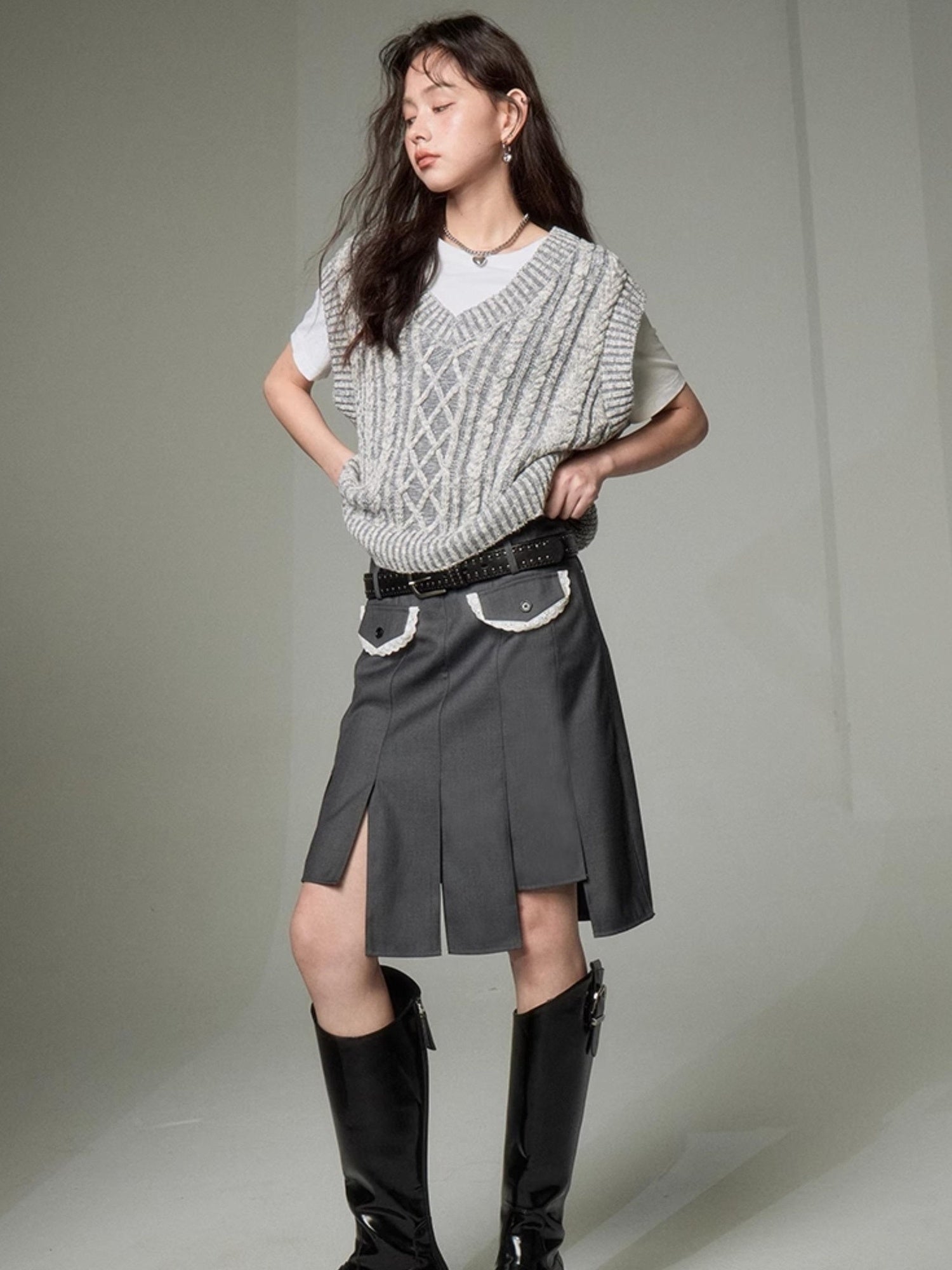 DIDDI MODA Rebel Academia Asymmetrical Pleated Skirt