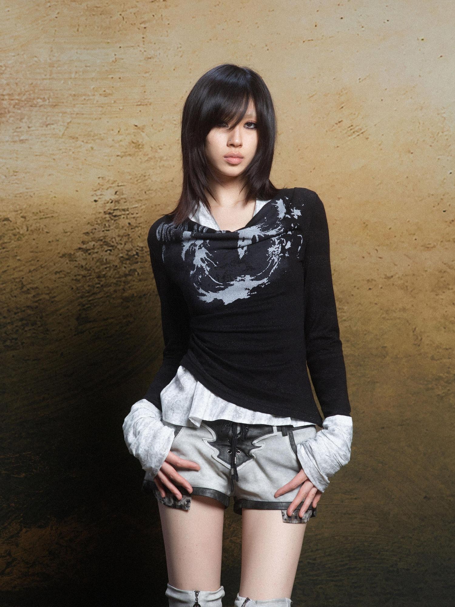 ARIADNAw Rebel Knit Punk Swing Neckline Top