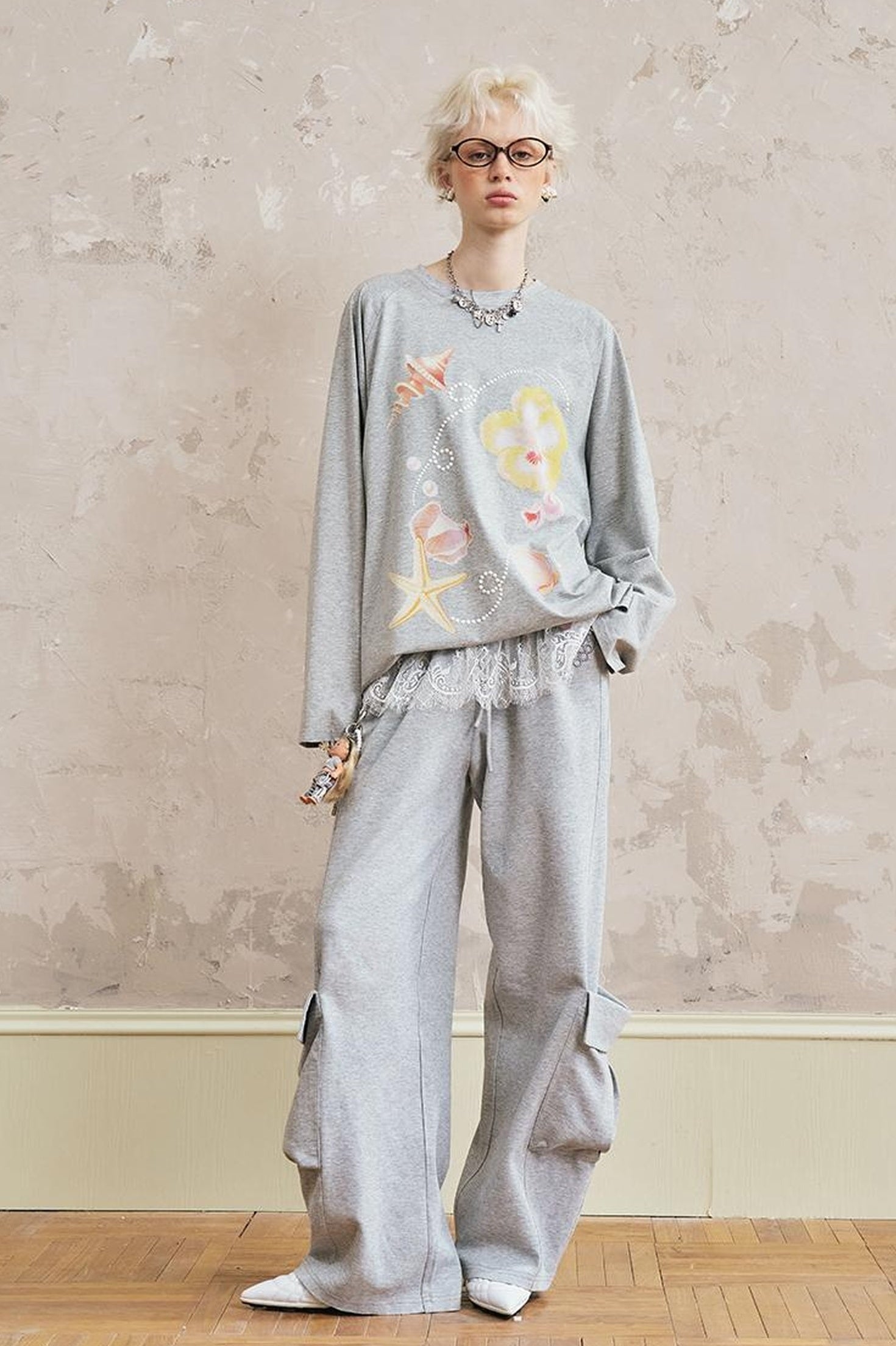 DIDDI MODA Relaxed Cargo Jogger With Embroidered Grapes