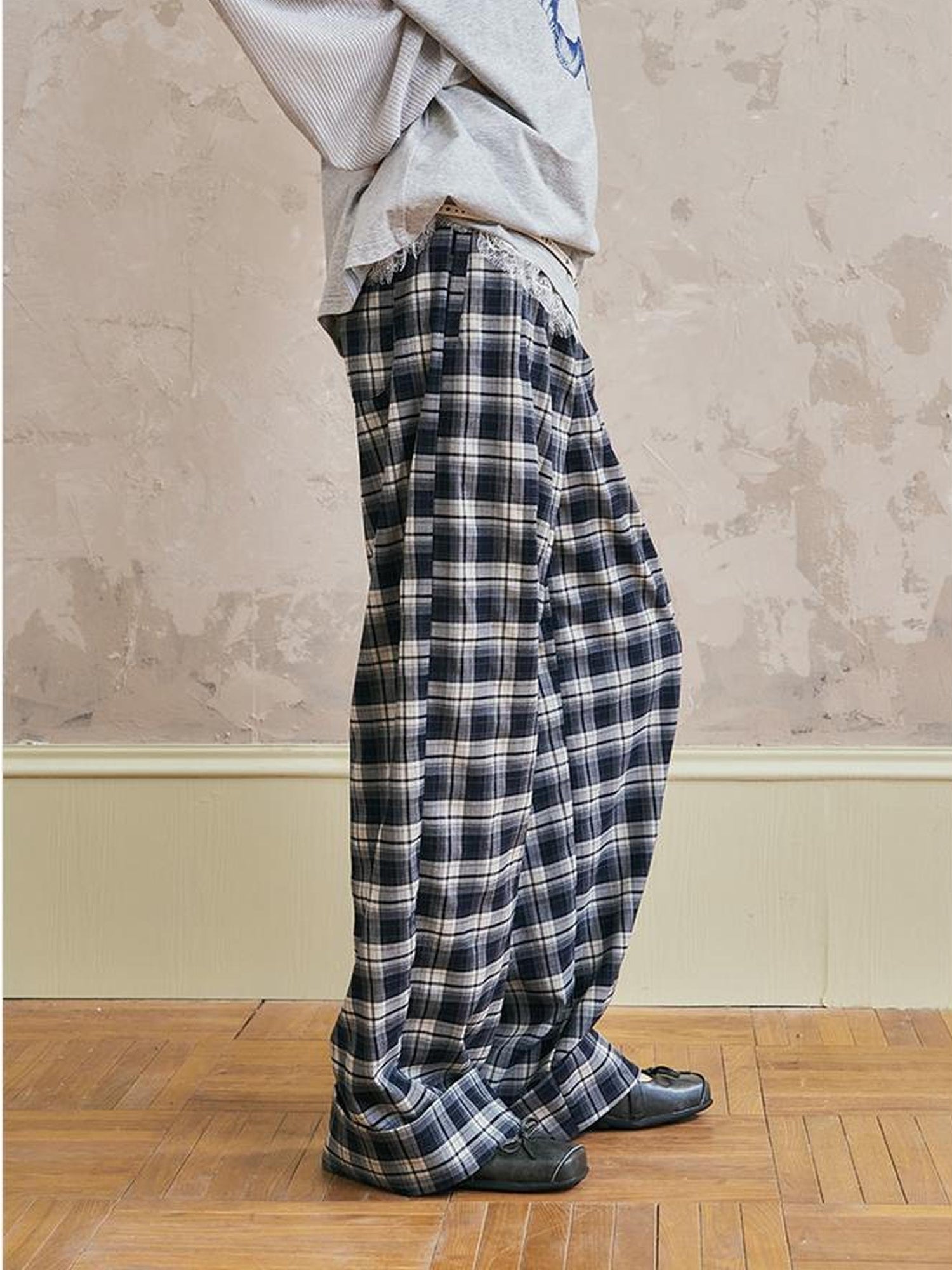 DIDDI MODA Relaxed Fold Hem Checkered Pants