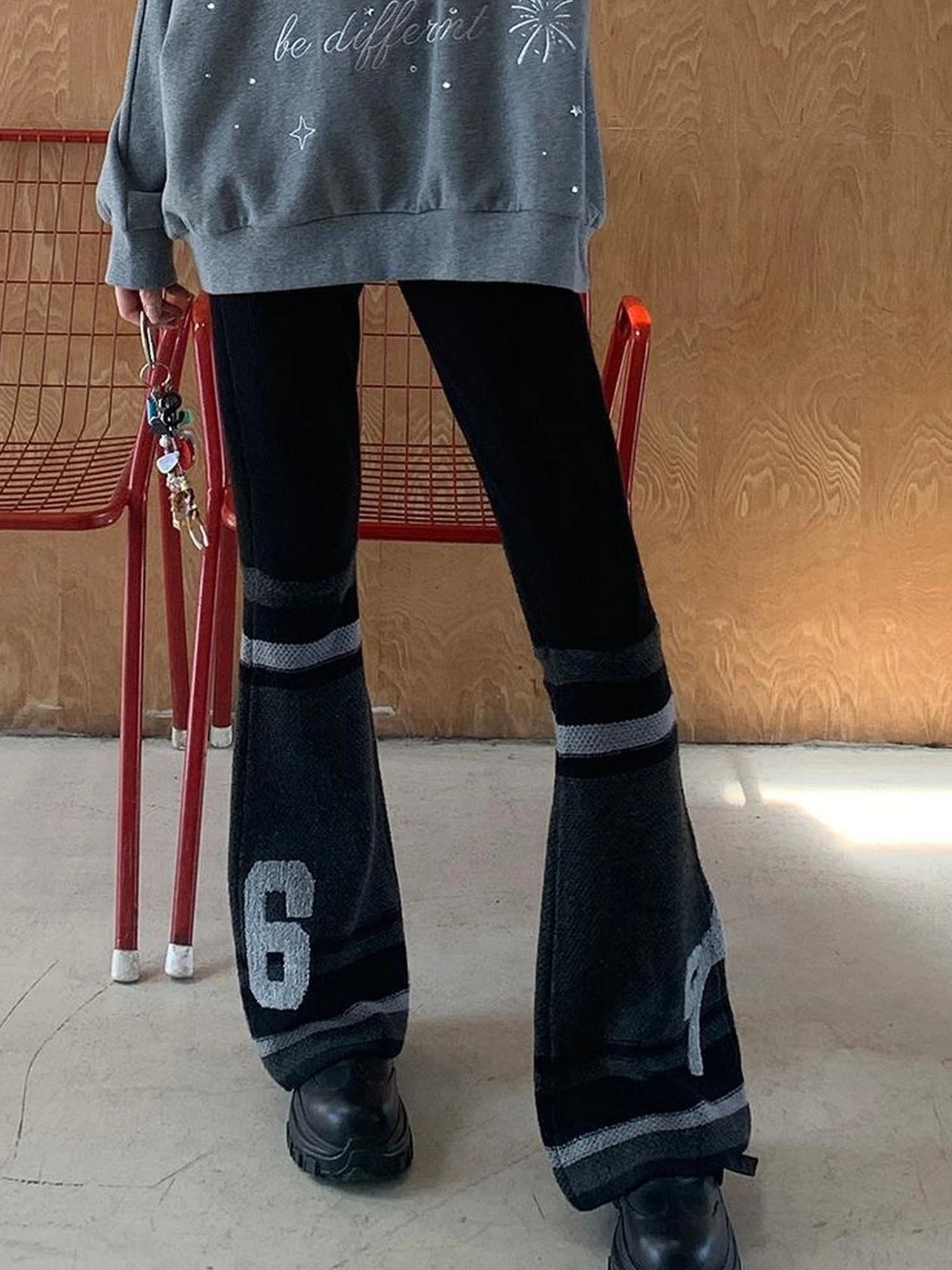 Retro Bow Knit Flare Pants