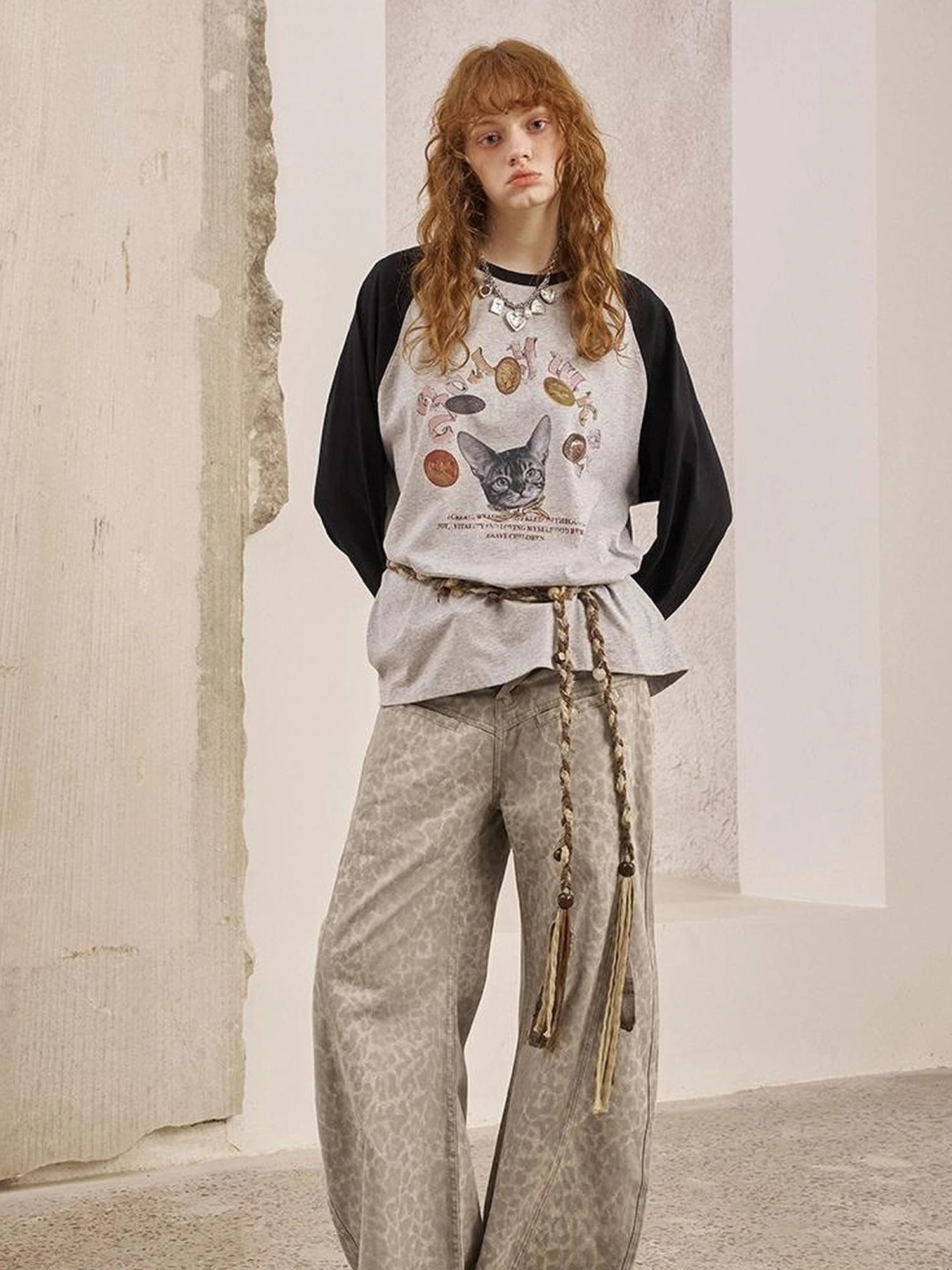 Retro Cat Coin Raglan Sleeve Tee