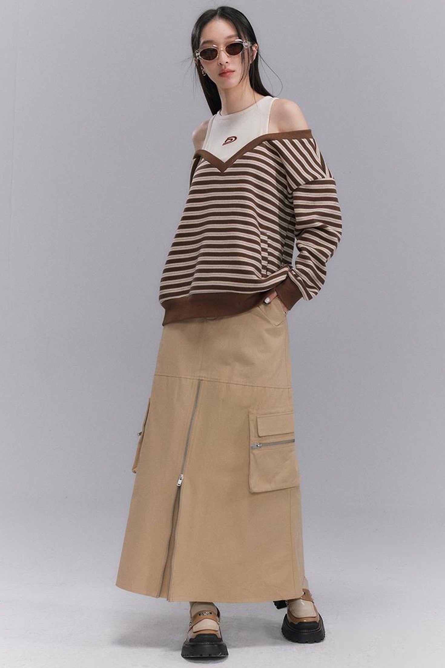 DIDDI MODA Retro Stripe Off Shoulder V Neck Sweatshirt