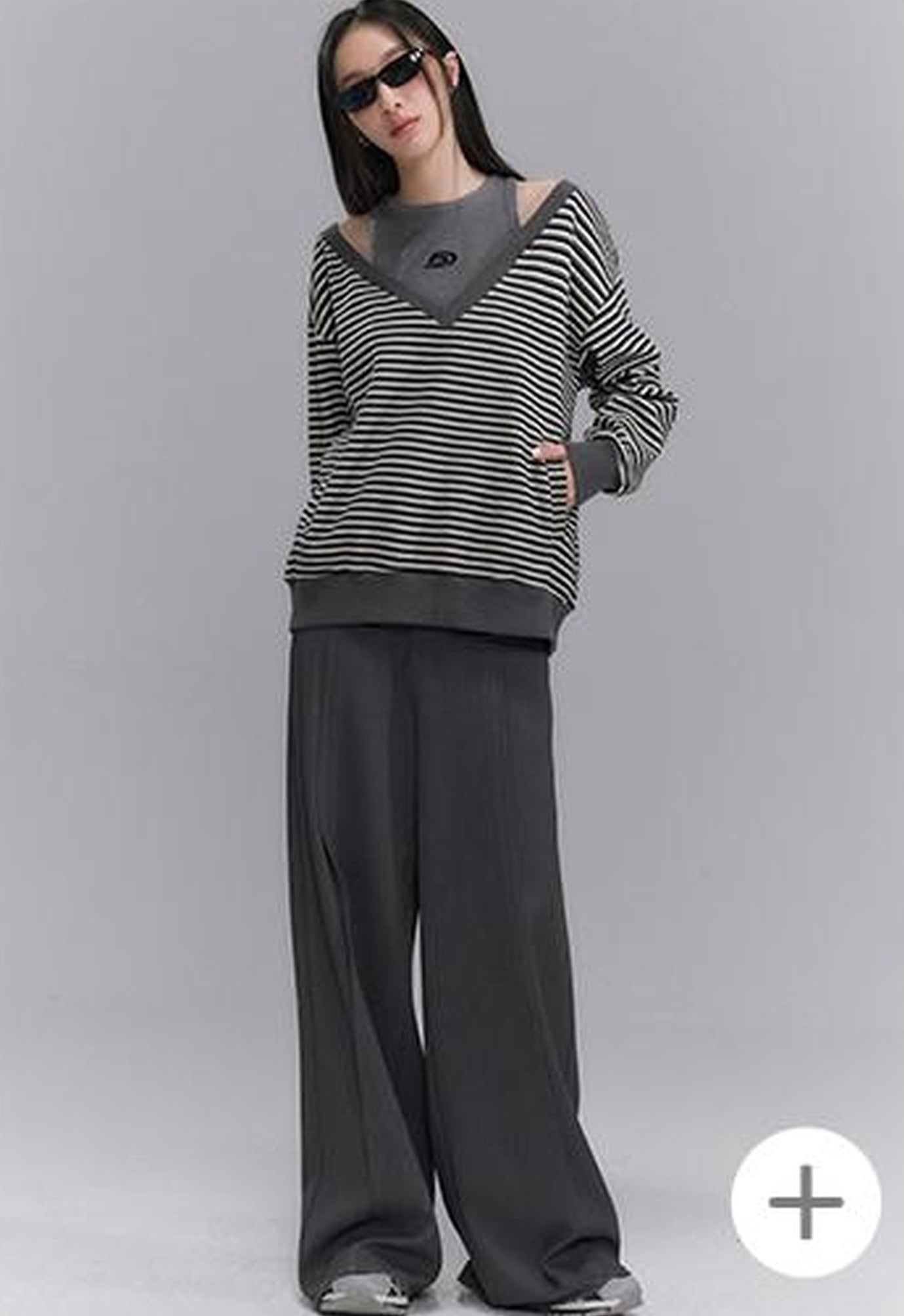 DIDDI MODA Retro Stripe Off Shoulder V Neck Sweatshirt