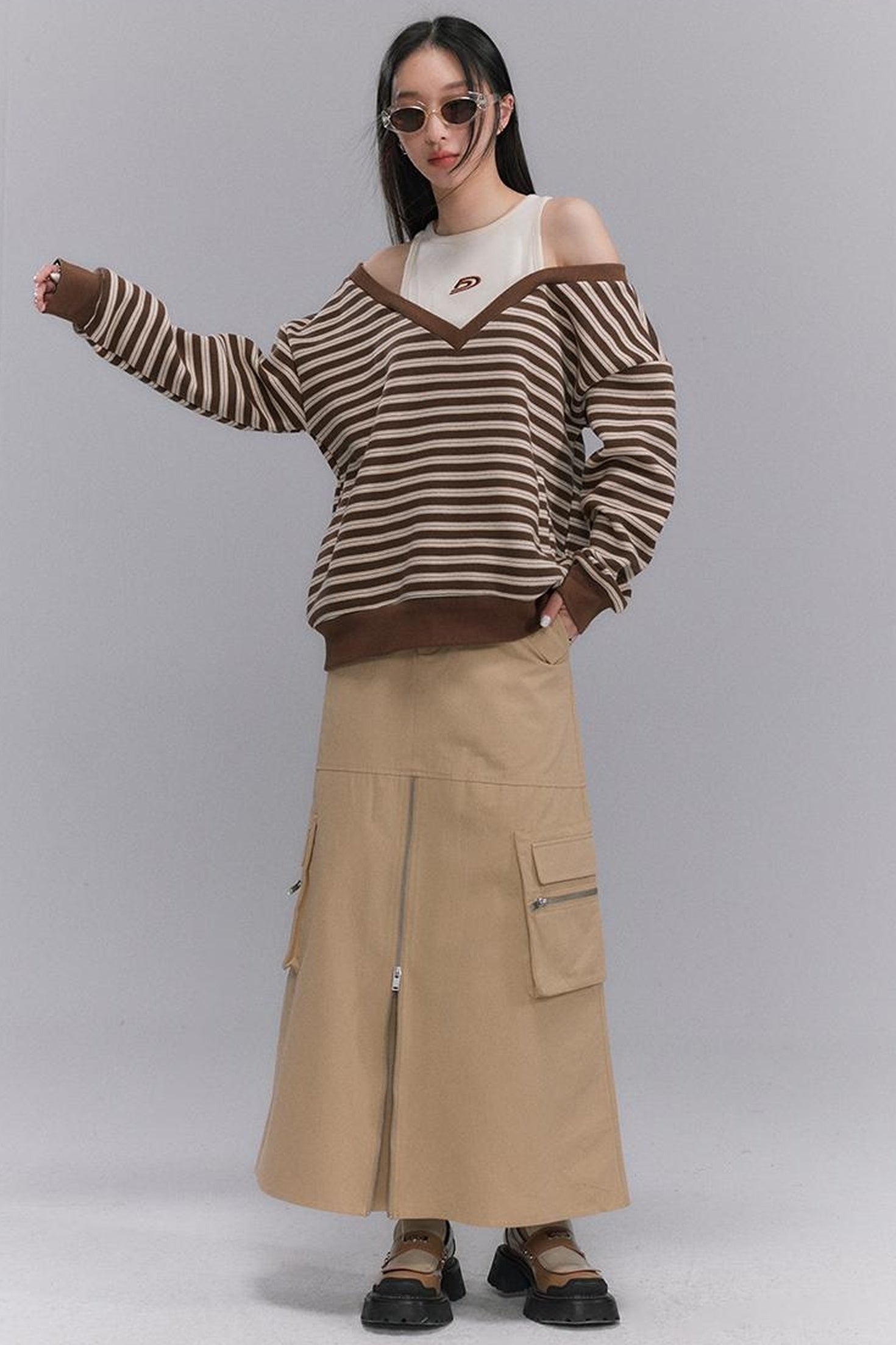 DIDDI MODA Retro Stripe Off Shoulder V Neck Sweatshirt