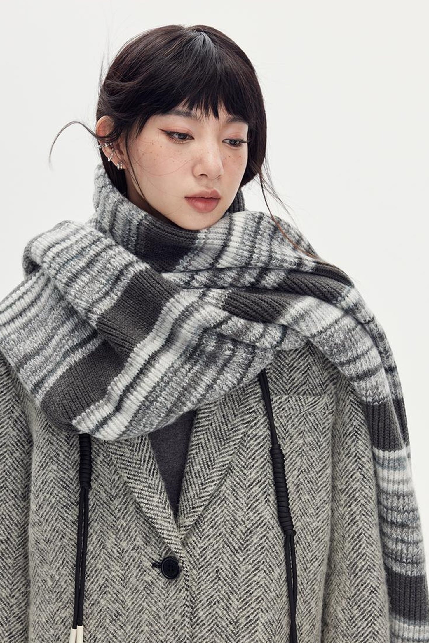 DIDDI MODA Retro Striped Knit Beanie Scarf Set
