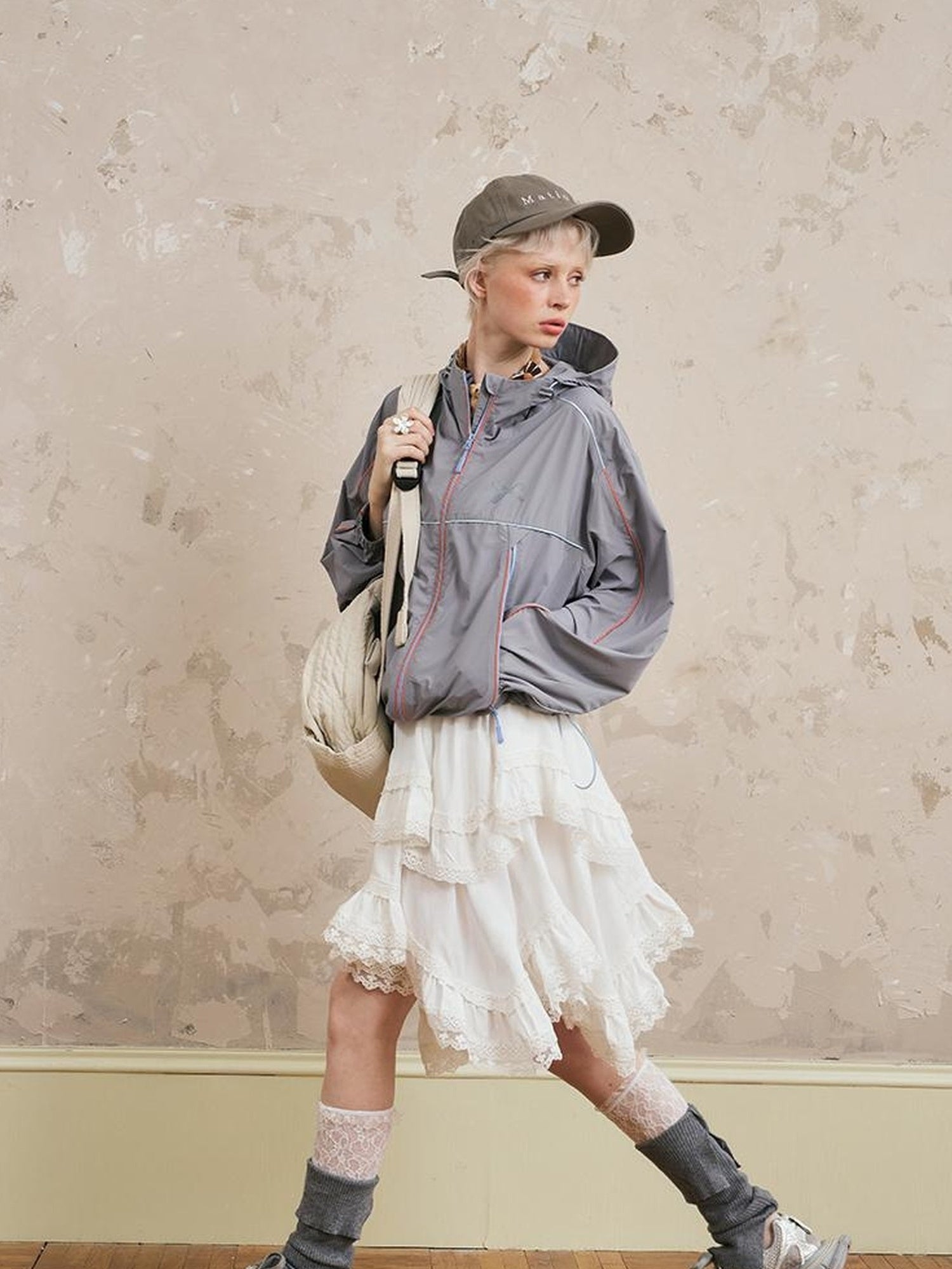 DIDDI MODA Romantic Lace Tiered Asymmetrical Midi Skirt